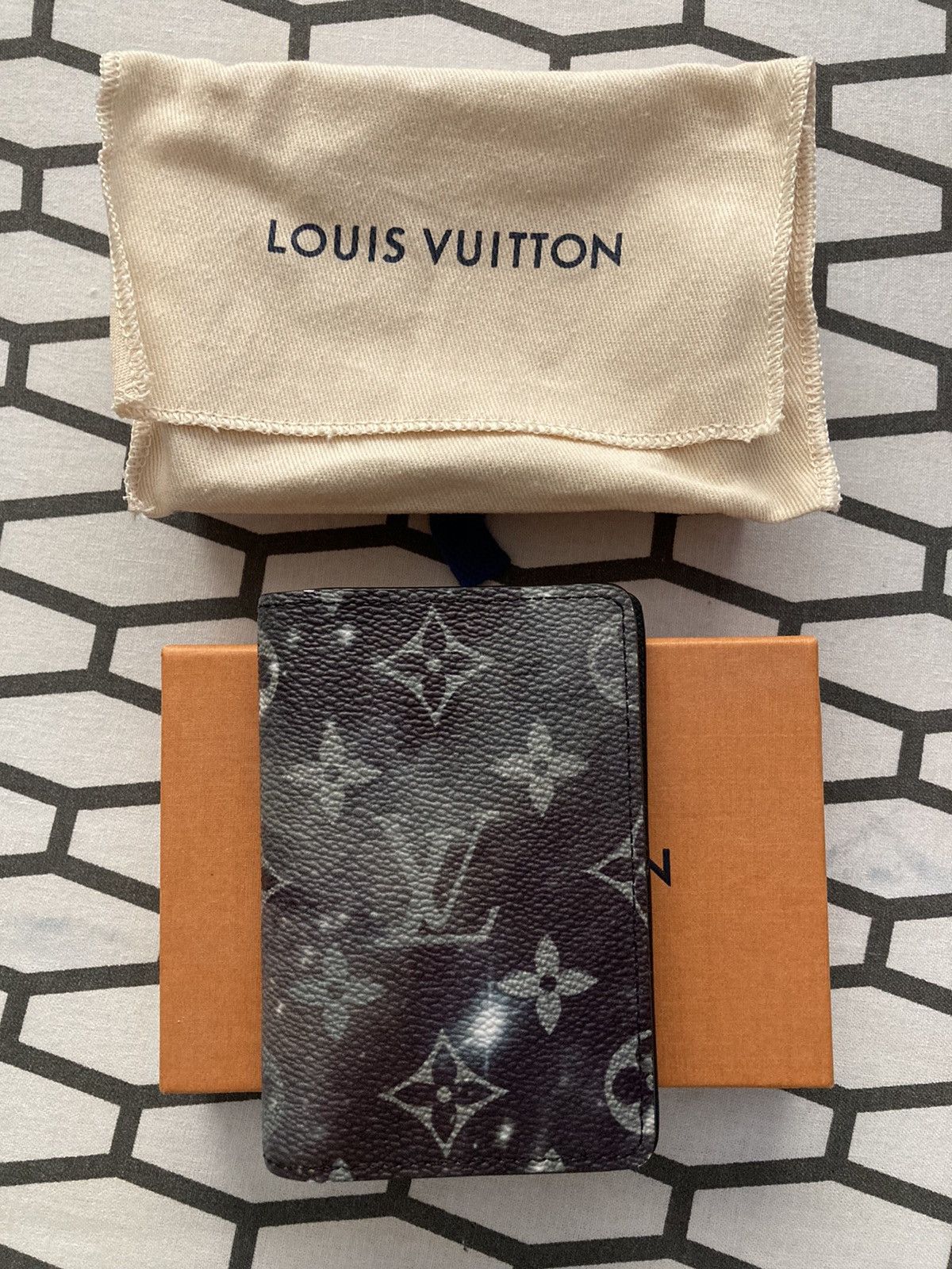 Louis Vuitton Pocket Organizer Monogram Galaxy Black Multicolor