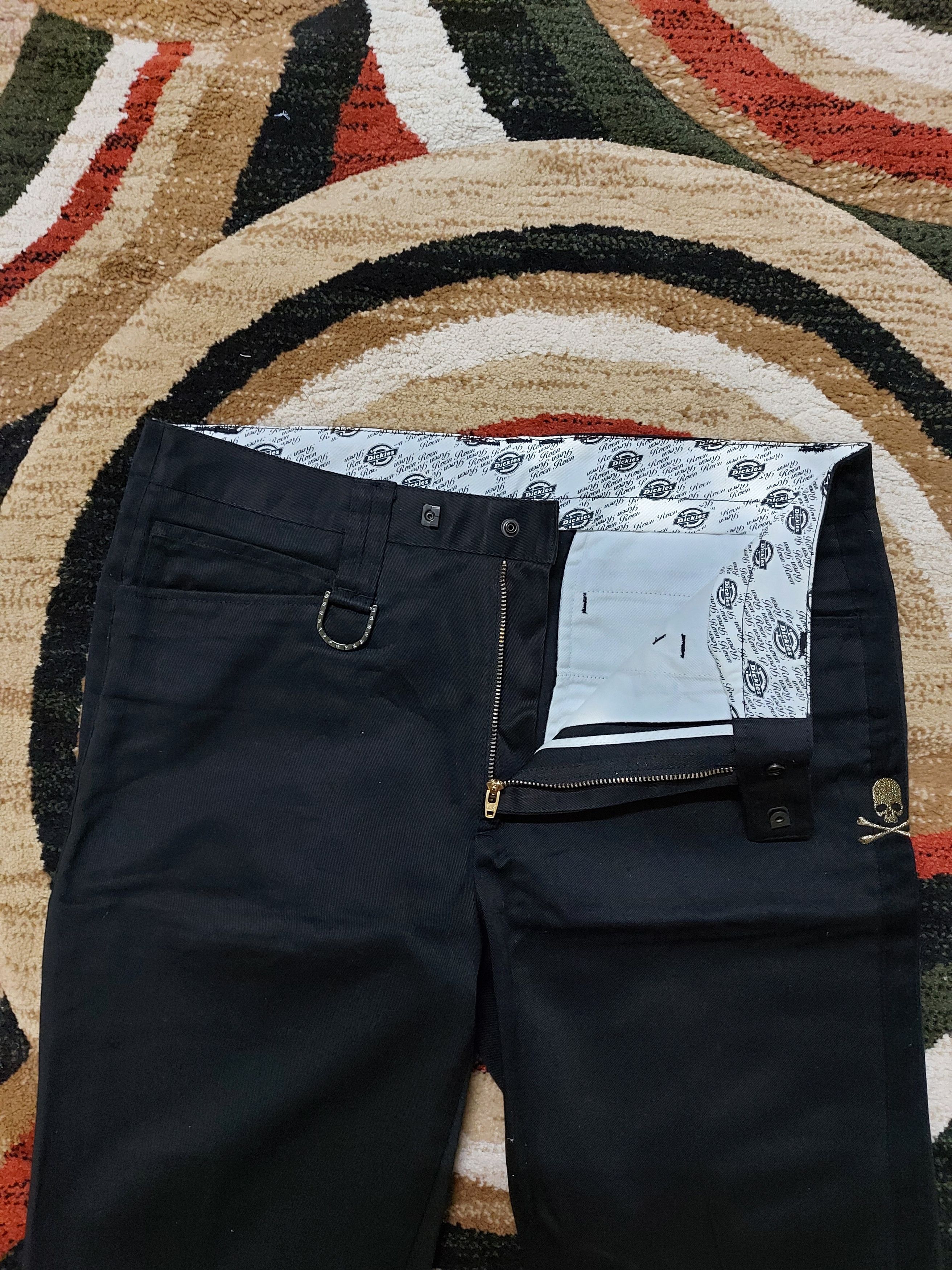 Dickies (J15) dickies x roen- black sided tape like new Size US 32 / EU 48 - 7 Thumbnail
