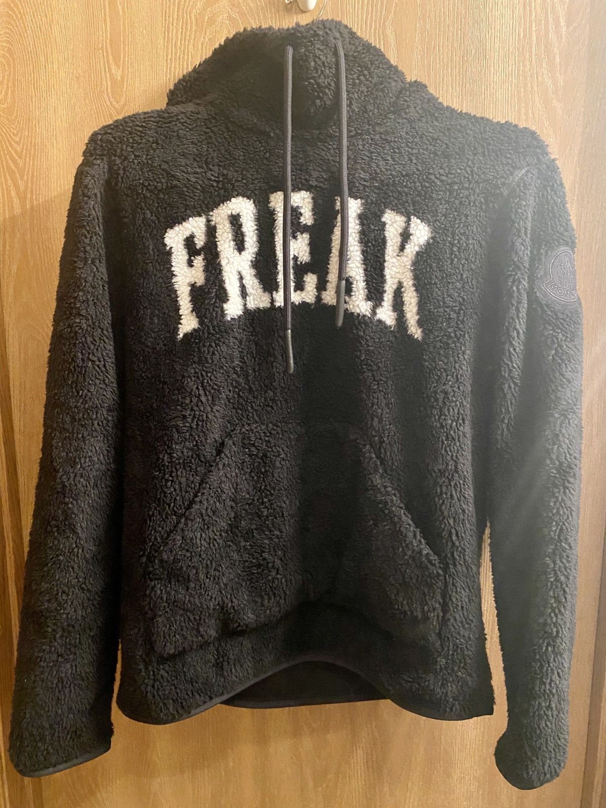 Moncler freak hoodie deals
