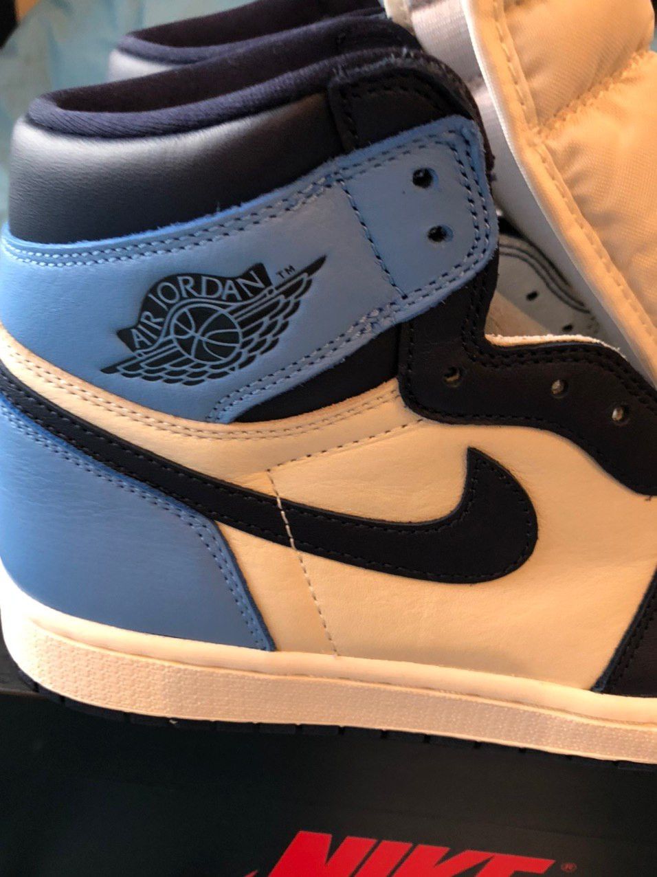 Jordan Brand × Nike Air Jordan 1 Retro High OG Obsidian Size US 9.5 / EU 42-43 - 9 Thumbnail