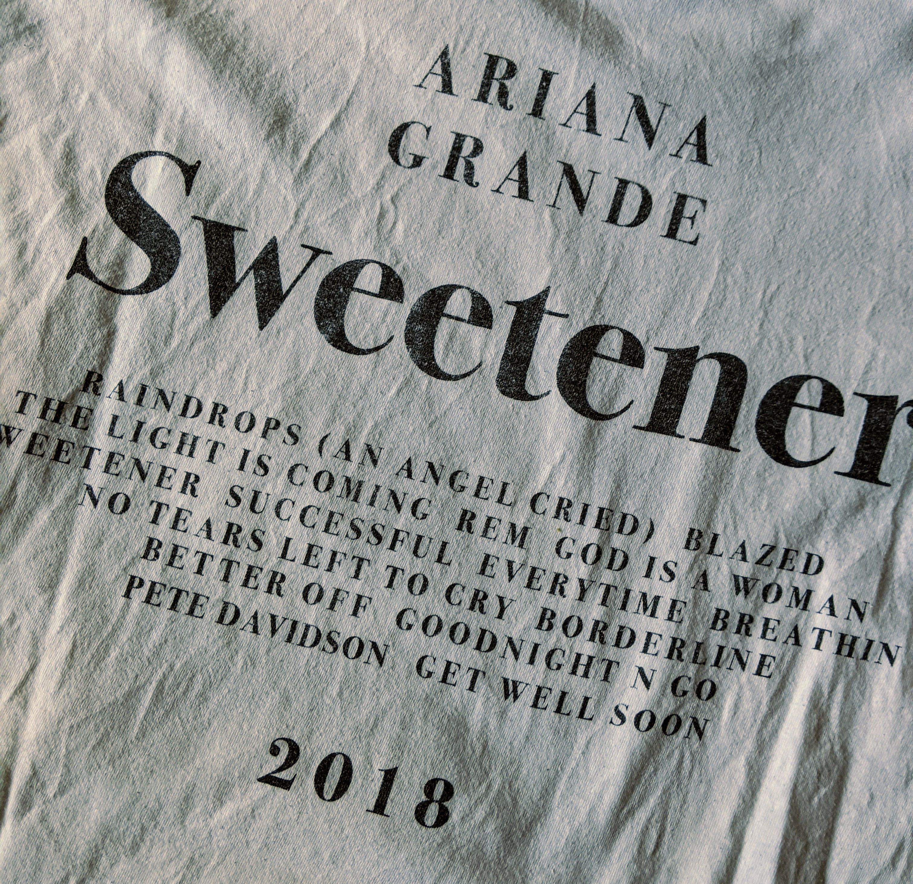 Other Ariana Grande Sweetener 2018 Tour T Shirt Size L Size US L / EU 52-54 / 3 - 4 Preview