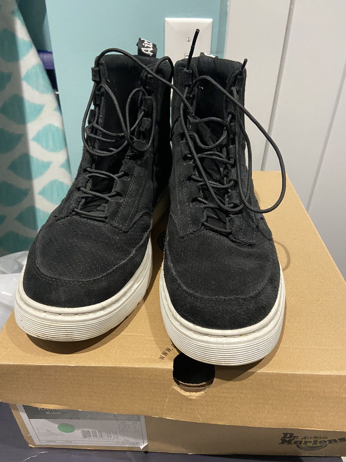 Dr martens kamar black clearance