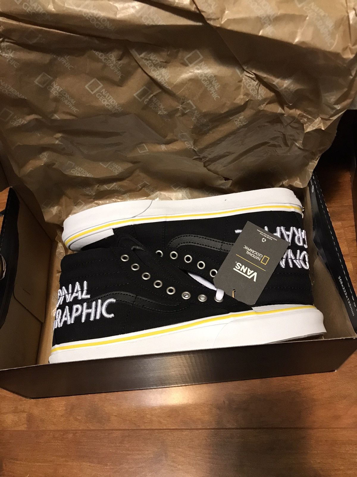 Vans x National Geographic sk8 hi