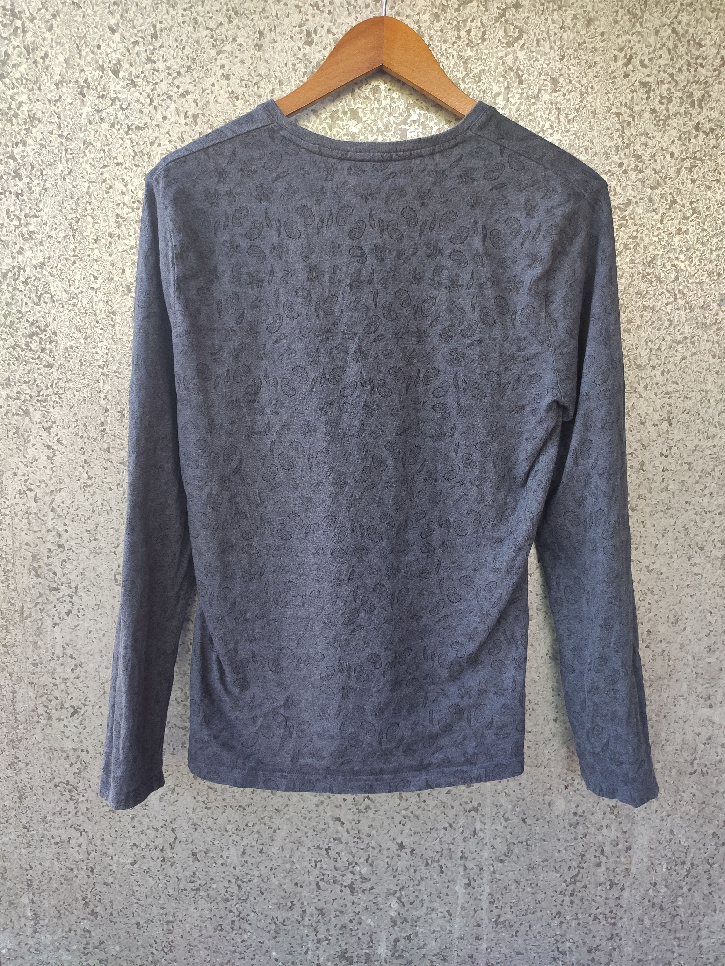 semanticdesign Semantic Design long sleeve t shirt paisley beauty beast Size US M / EU 48-50 / 2 - 2 Thumbnail