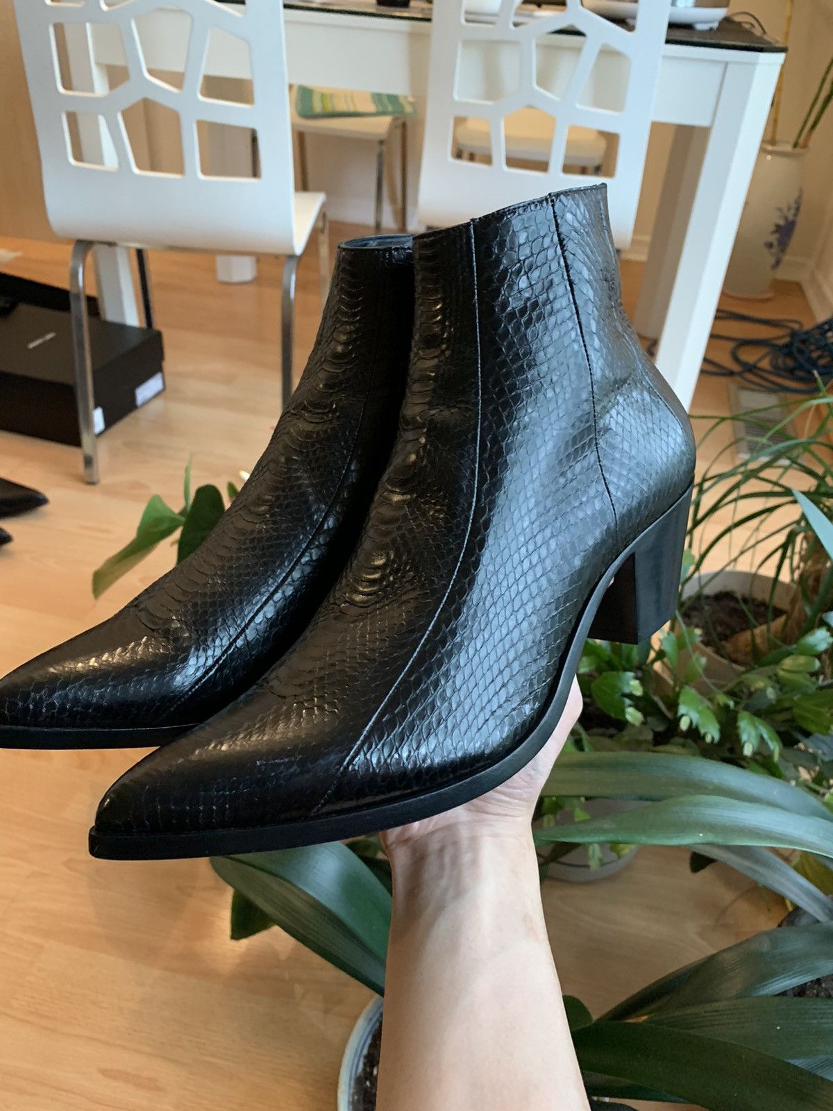 SAINT LAURENT FINN BOOTS