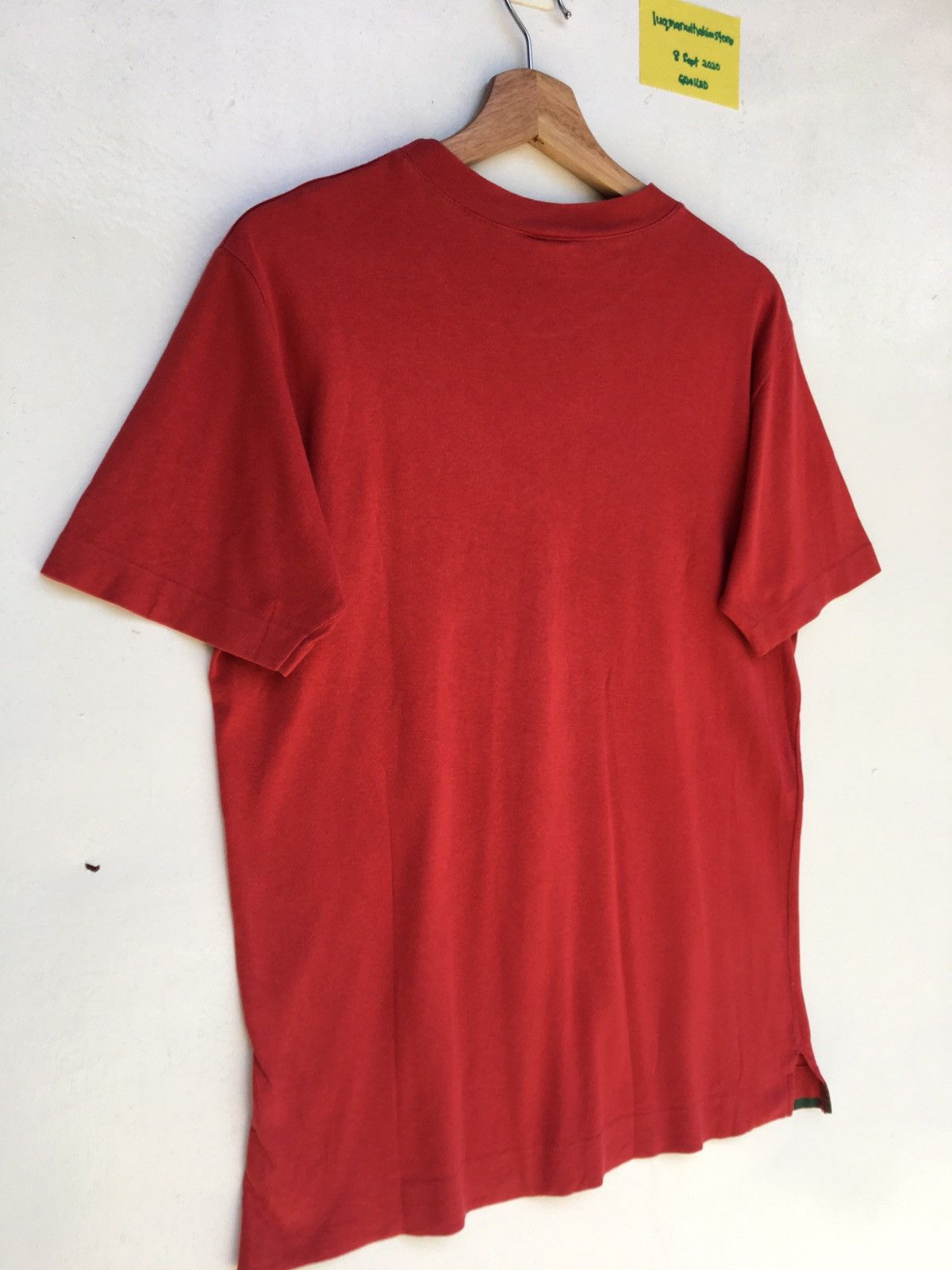 Benetton Rare United Color of Benetton Spellout Tshirt Size US M / EU 48-50 / 2 - 13 Thumbnail