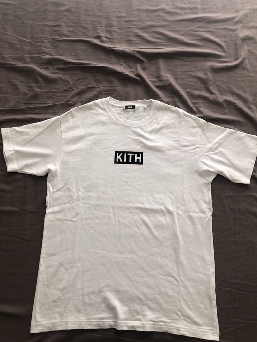 Kith classic logo outlet tee