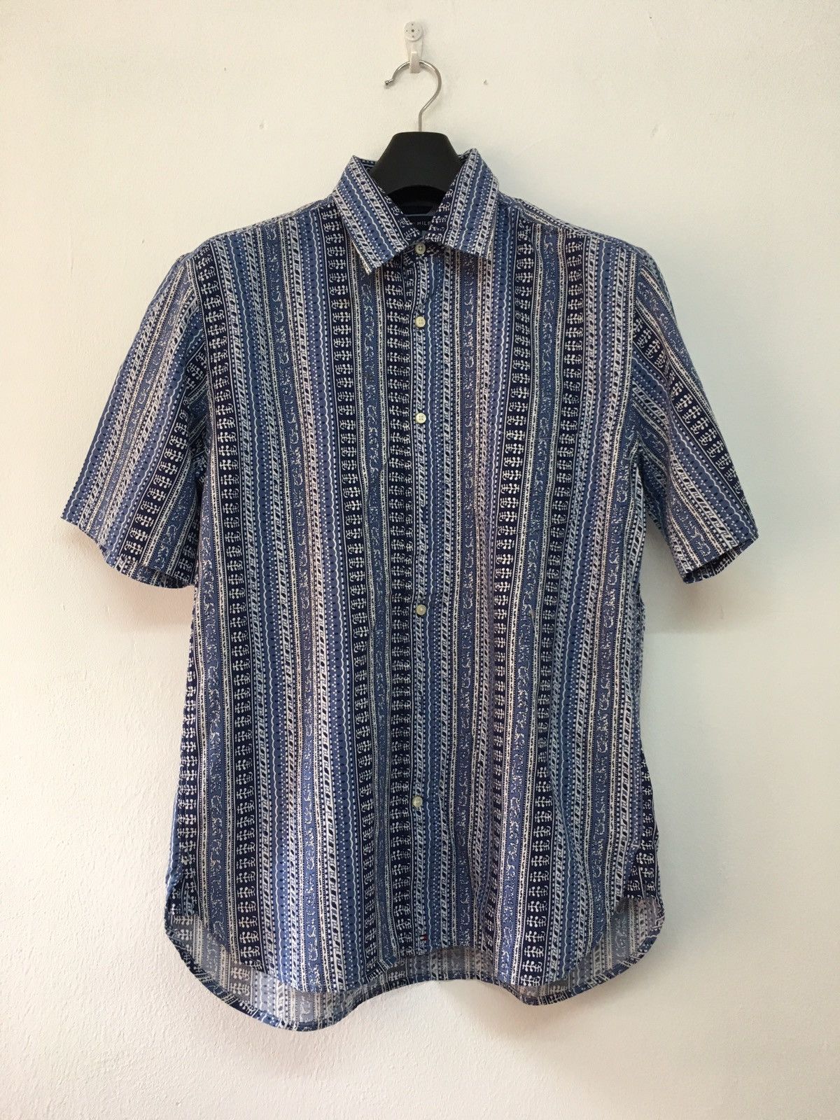 Tommy Hilfiger blue button up Size US S / EU 44-46 / 1 - 1 Thumbnail