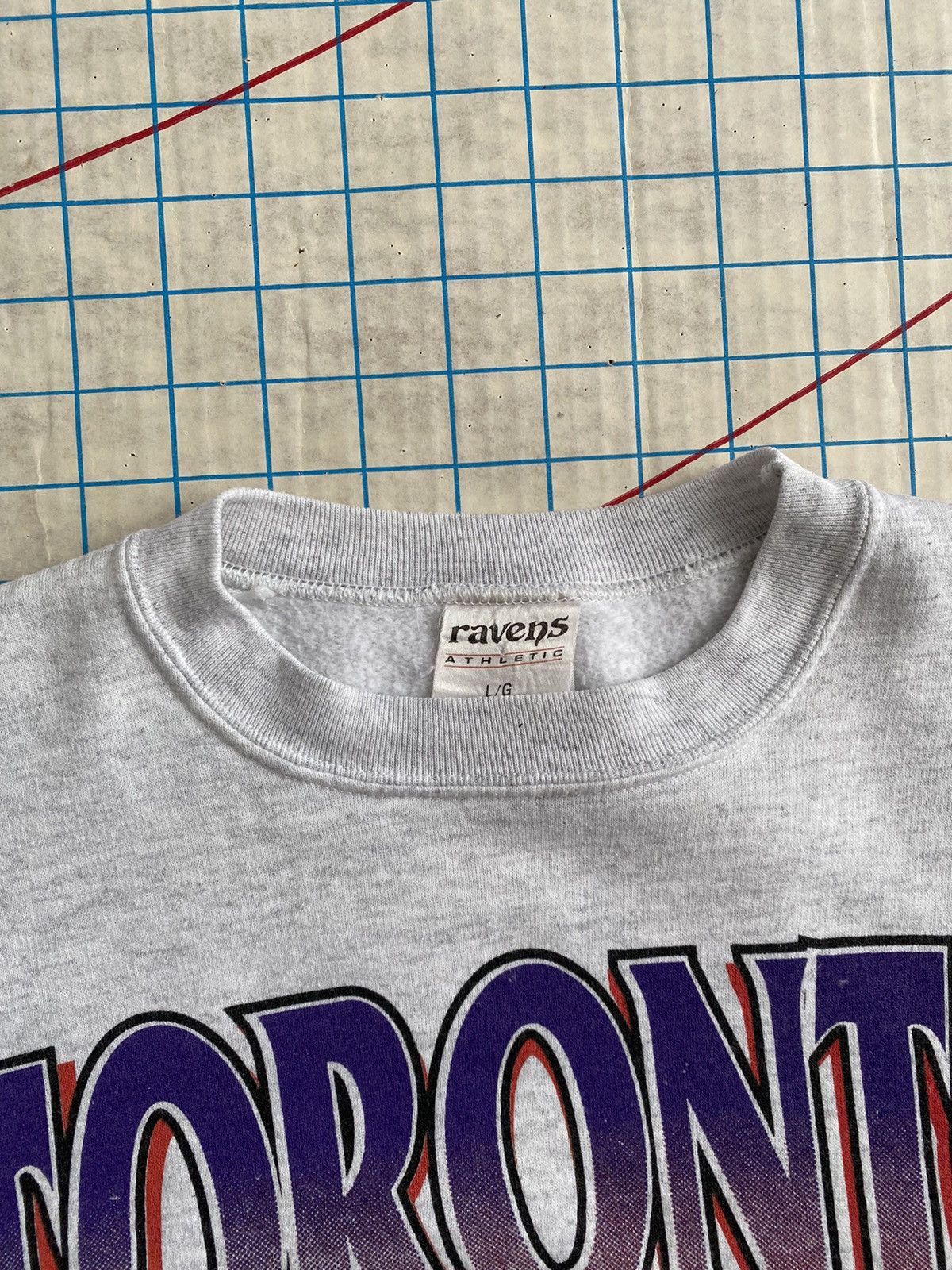NBA Vintage Toronto Raptors Big Logo Crewneck Ravens Size Large Size US L / EU 52-54 / 3 - 4 Thumbnail