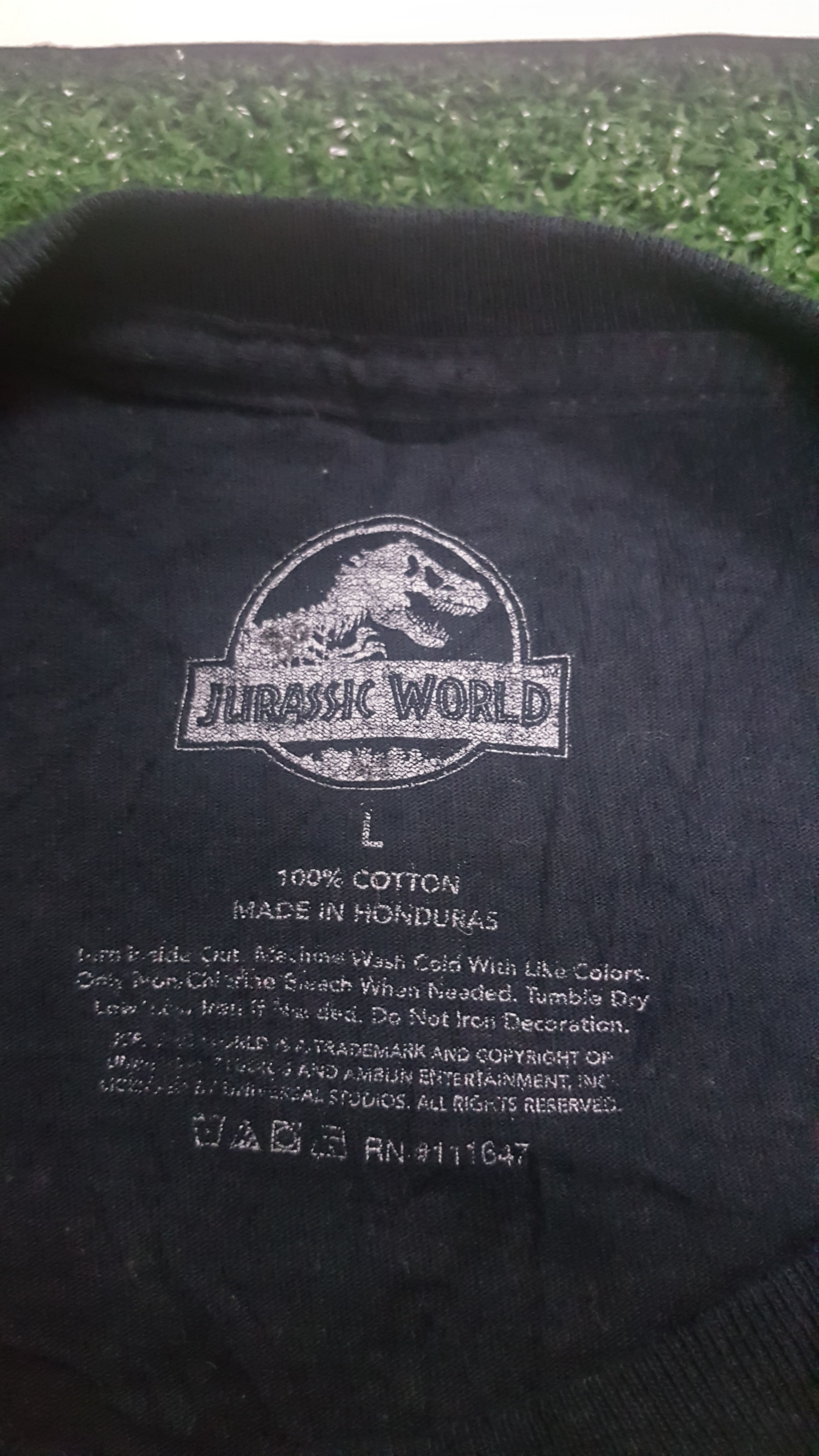 Vintage 📍LastDrop📍Vintage Jurassic Park LongSleeveTee Size US L / EU 52-54 / 3 - 6 Thumbnail