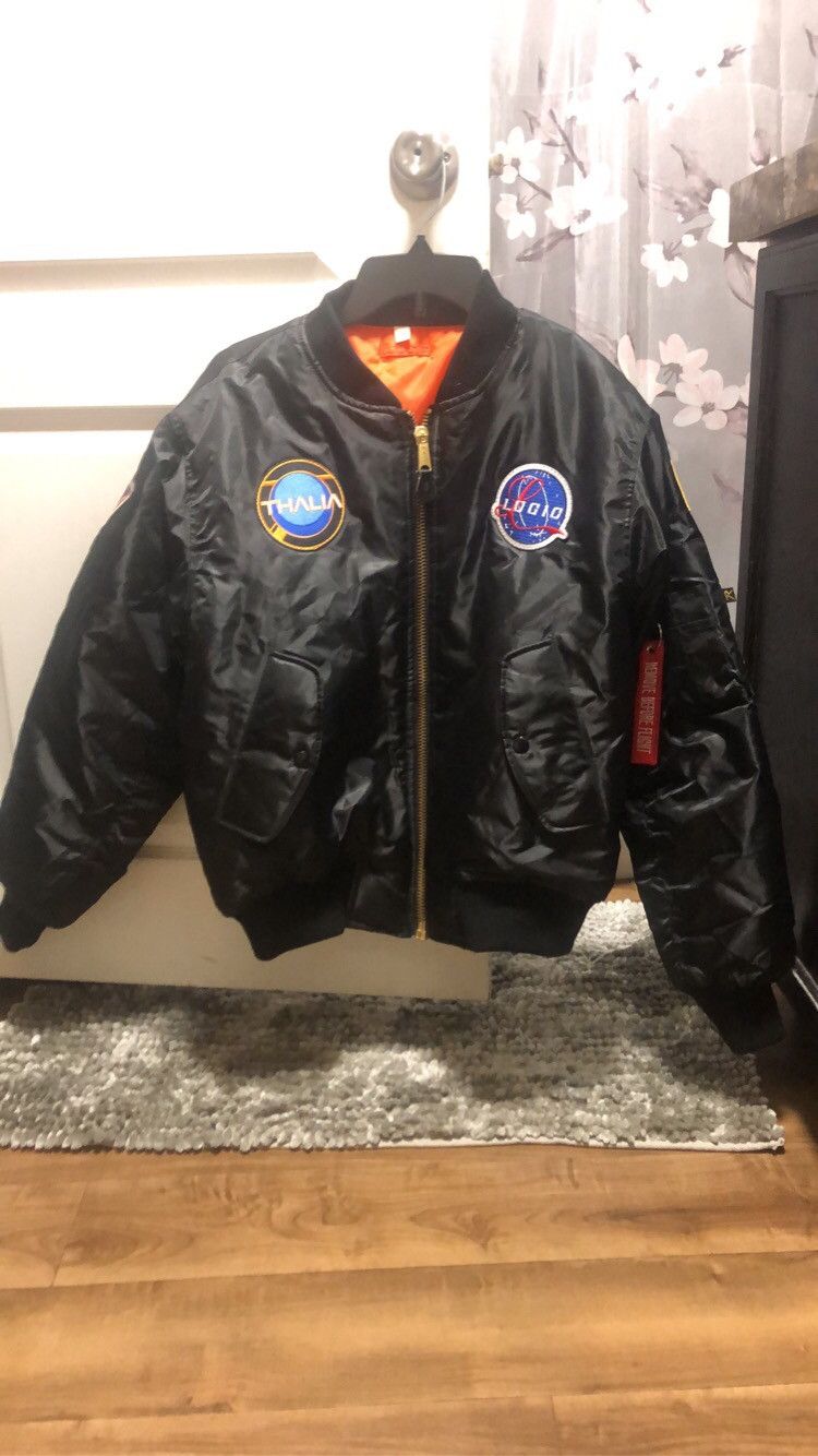 Logic space jacket outlet
