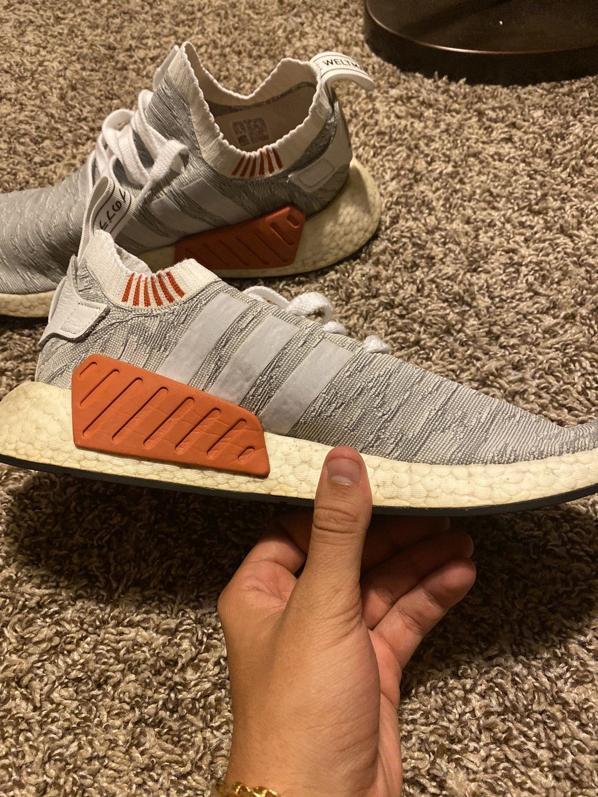 Adidas nmd r2 grey orange online