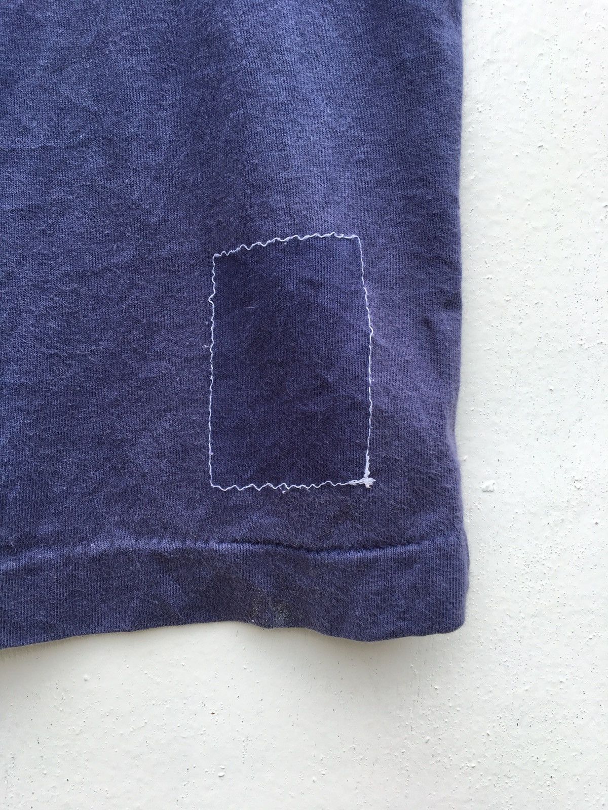 Tommy Hilfiger Rare Tommy Hilfiger Big Logo Spellout Tshirt Size US L / EU 52-54 / 3 - 10 Thumbnail
