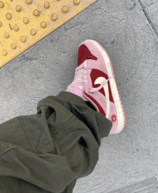 stillz red velvet dunks