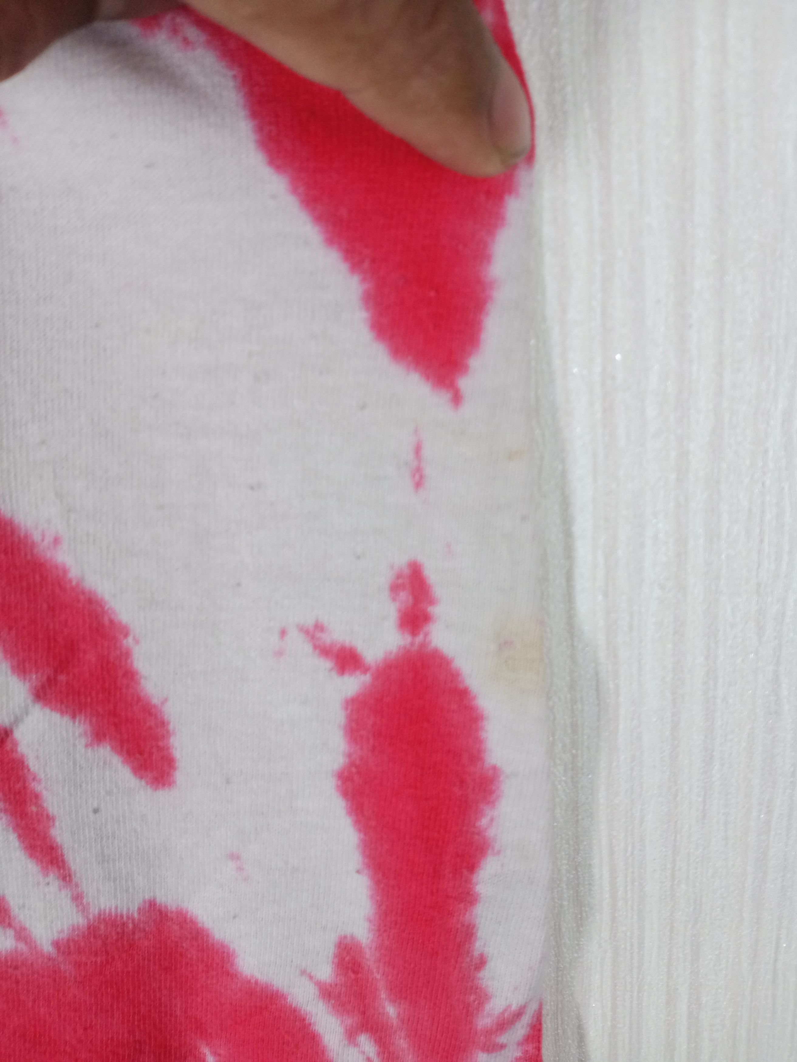 Vintage Rare Vintage Wisconsin Badgers Tie Dye Tshirt Size US XXL / EU 58 / 5 - 6 Thumbnail