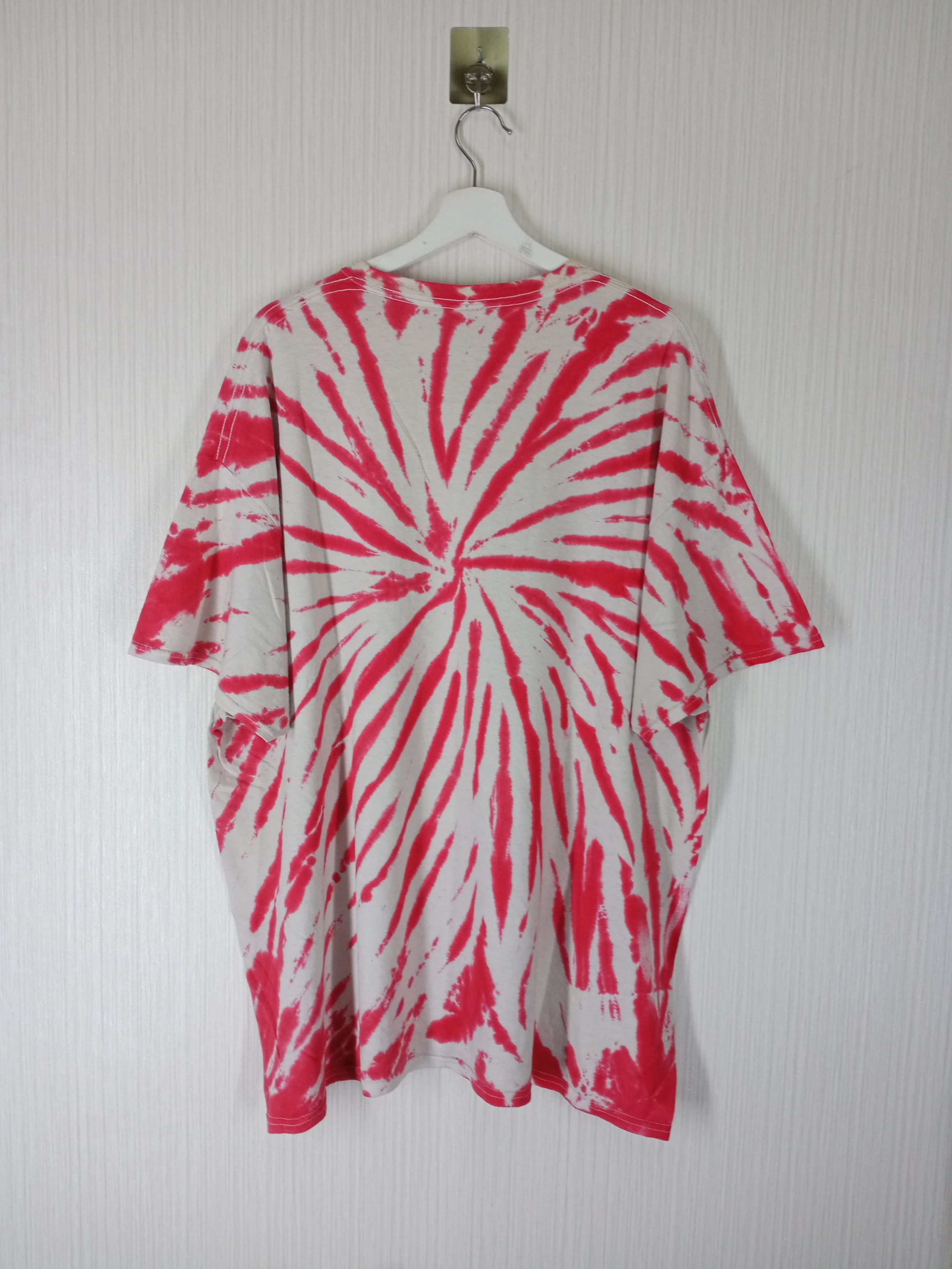 Vintage Rare Vintage Wisconsin Badgers Tie Dye Tshirt Size US XXL / EU 58 / 5 - 4 Thumbnail