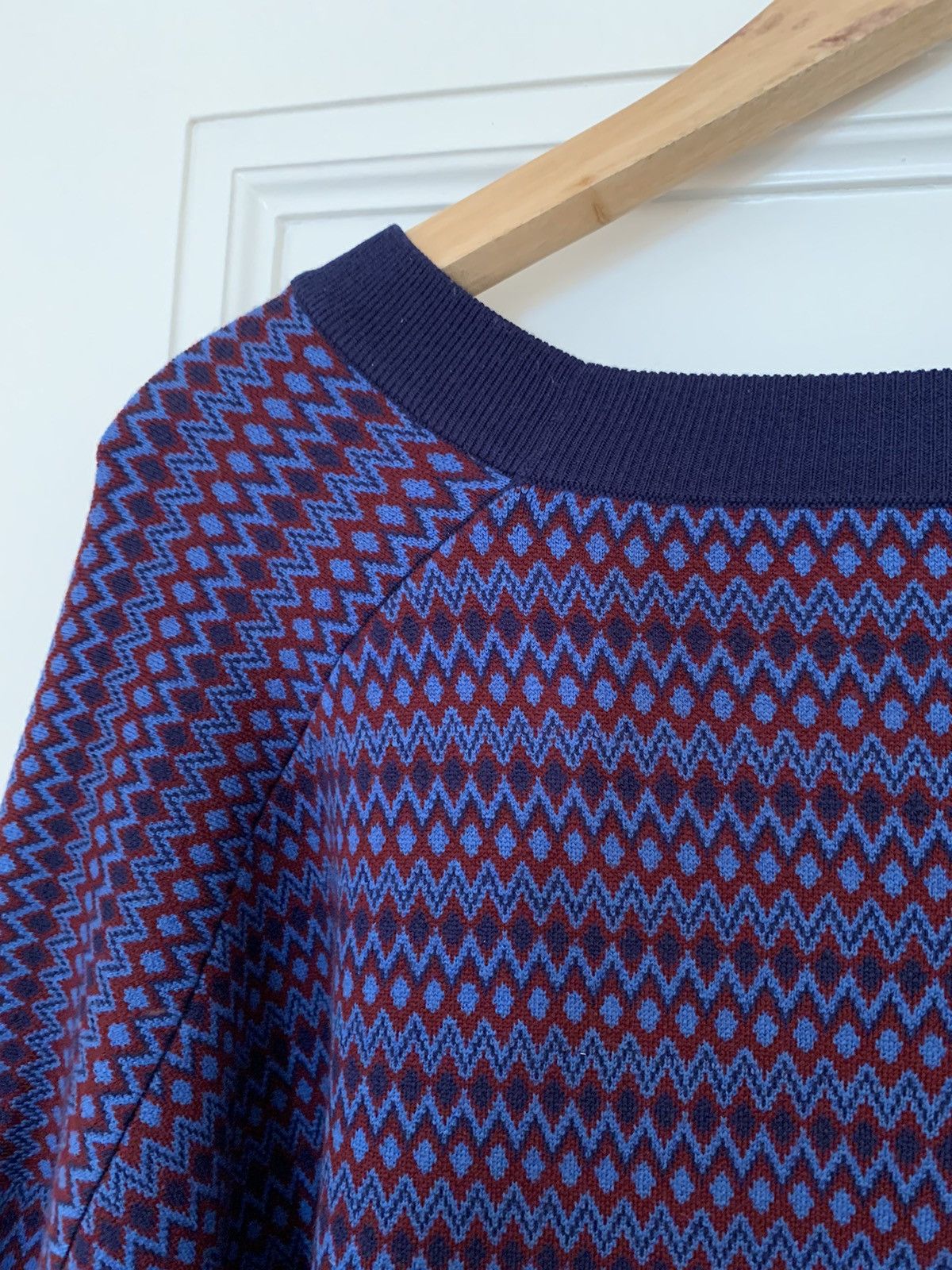 Prada Multicolore deep V Neck Size US L / EU 52-54 / 3 - 3 Thumbnail