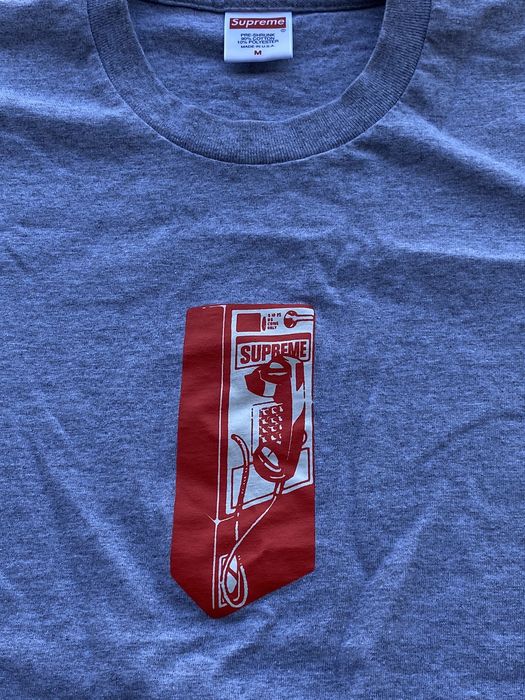 Supreme telephone booth outlet tee