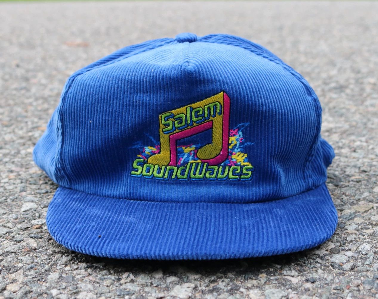 Vintage 1990s Salem Cigarettes Corduroy Snapback Hat