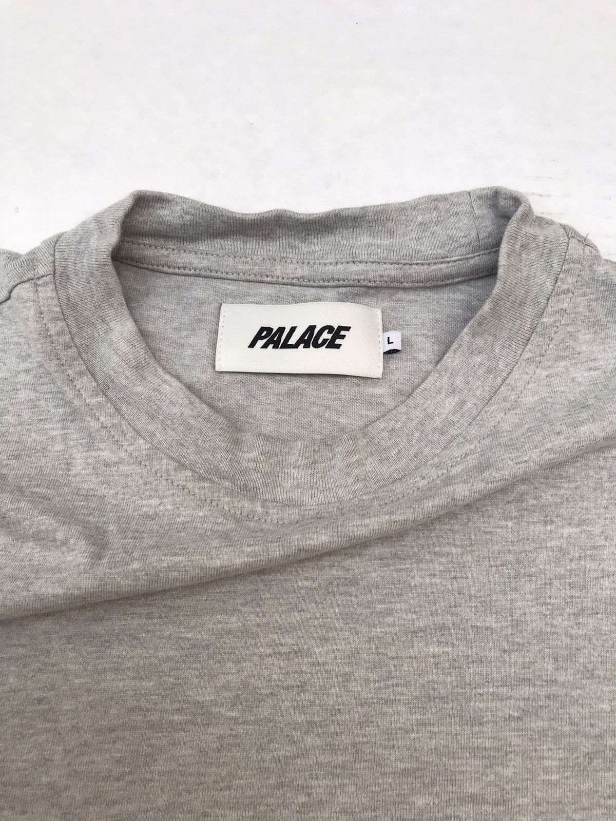 Palace SPRiNG 2020 PALACE SKATEBOARDS CATCH DAS FADE TEE HEATHER Size US L / EU 52-54 / 3 - 9 Thumbnail