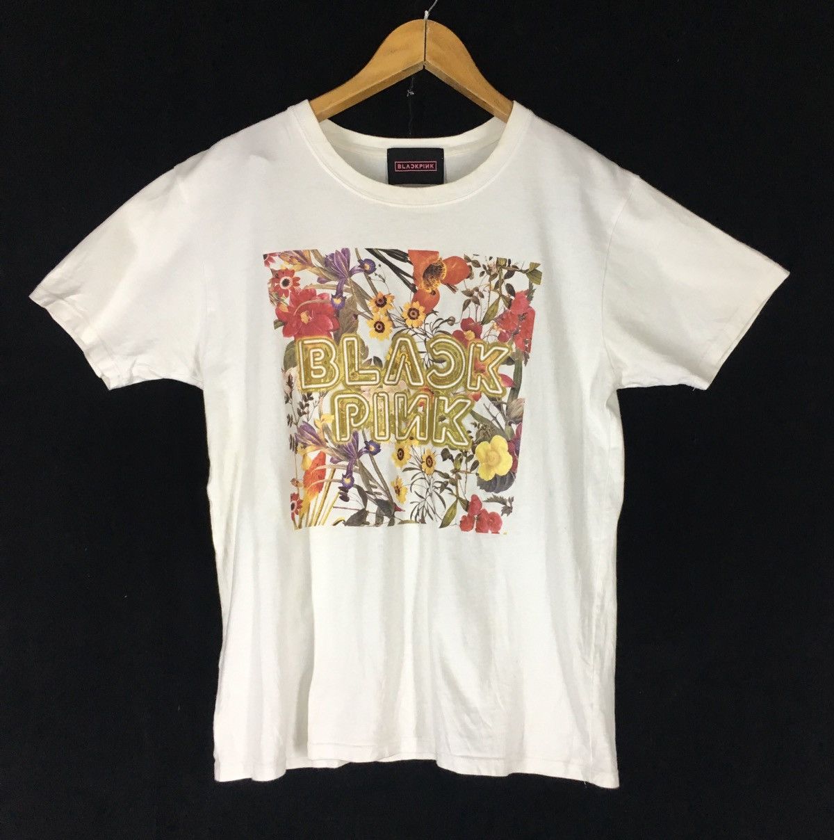 Band Tees Black Pink Tour 2018 Size US M / EU 48-50 / 2 - 1 Thumbnail
