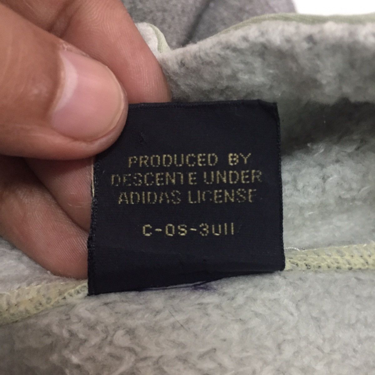 Adidas Distress Club Adidas Sweater Zipper Collar Size US L / EU 52-54 / 3 - 17 Thumbnail