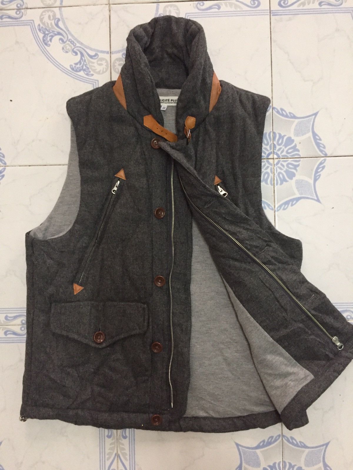 Japanese Brand Simplicite Plus Vest Wool Sweater Sheep Skin Collar Lining Size US M / EU 48-50 / 2 - 10 Thumbnail