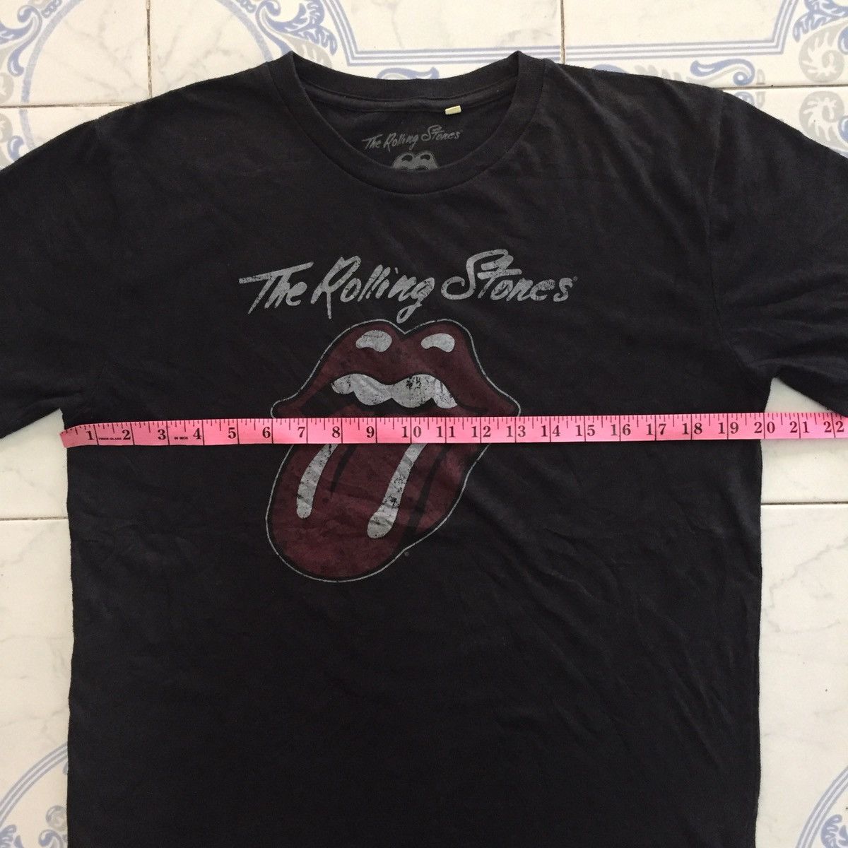 Band Tees × The Rolling Stones The Rolling Stone North American Tour 1981 Short Tshirt Size US L / EU 52-54 / 3 - 14 Thumbnail