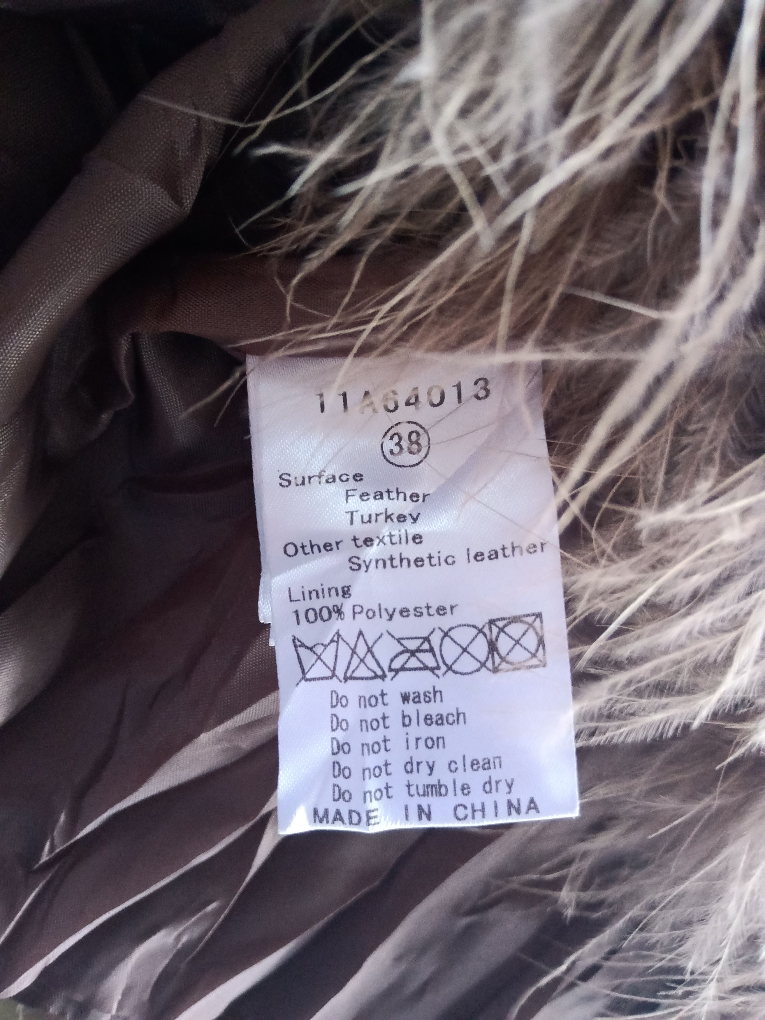 Designer × Enchantment Best In the World Feather Turkey Vest Size US XXS / EU 40 - 10 Thumbnail