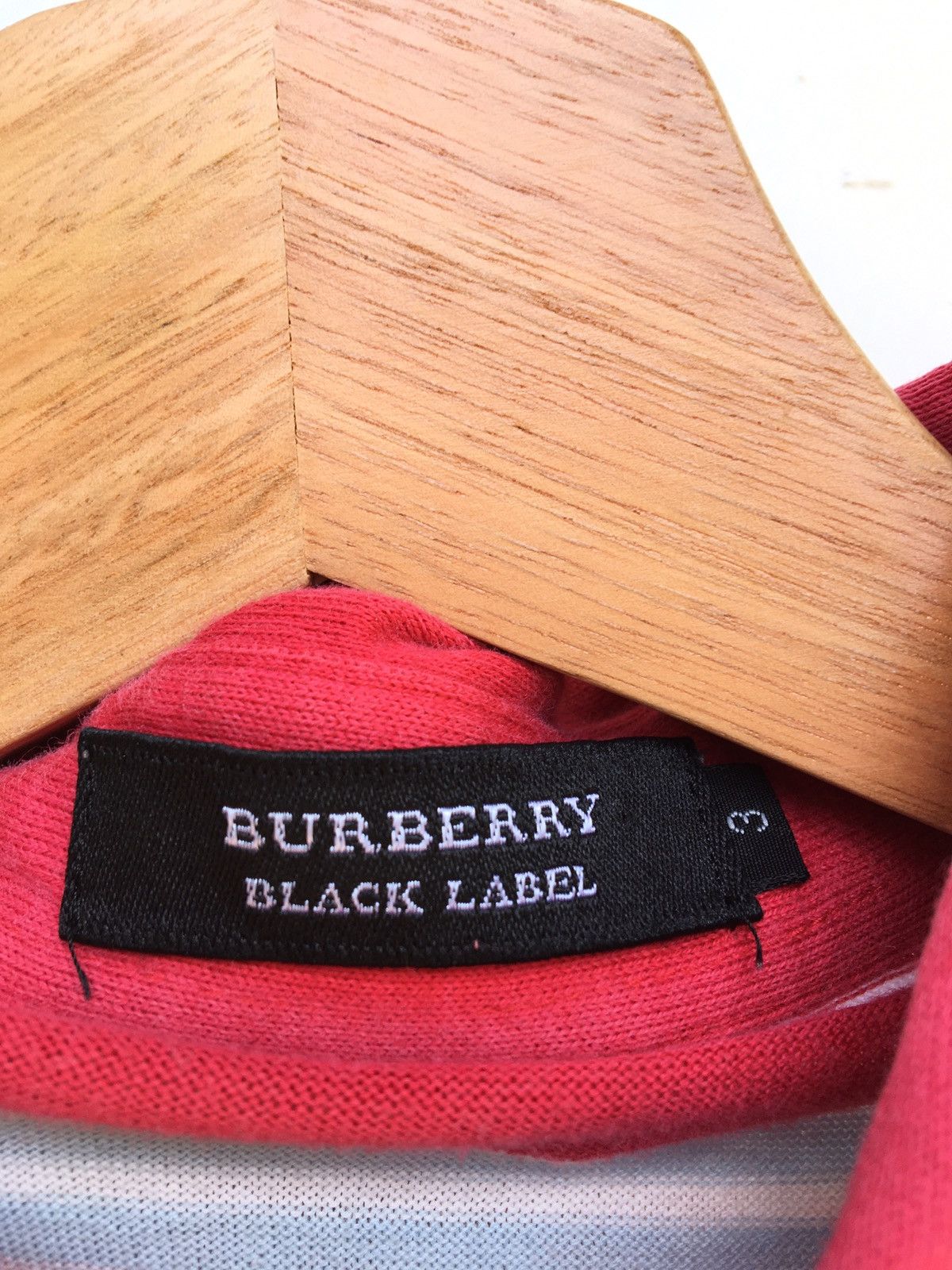 Burberry Burberry black label classic pattern polo red stripes Size US M / EU 48-50 / 2 - 9 Thumbnail