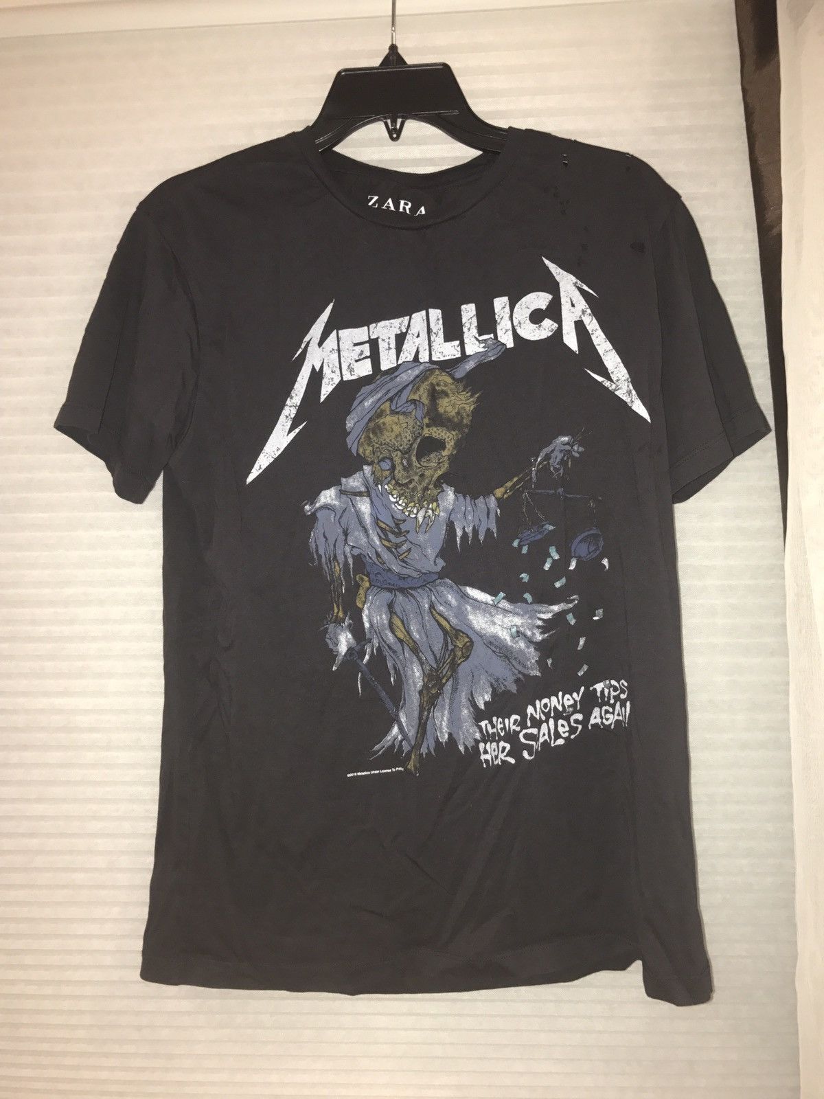 Metallica t 2025 shirt zara