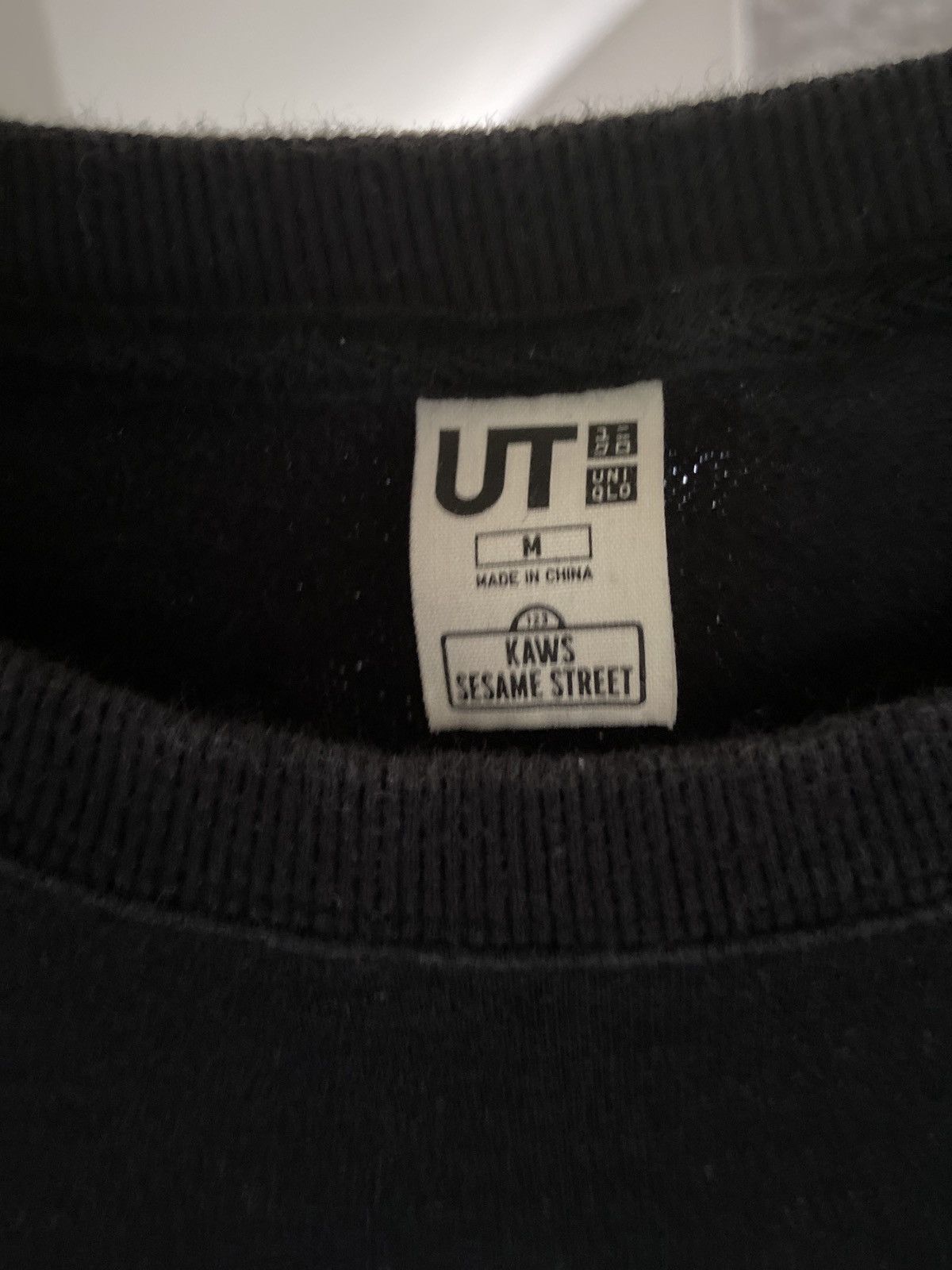 Kaws KAWS x Uniqlo x Sesame Street XX black sweatshirt Size US M / EU 48-50 / 2 - 3 Thumbnail