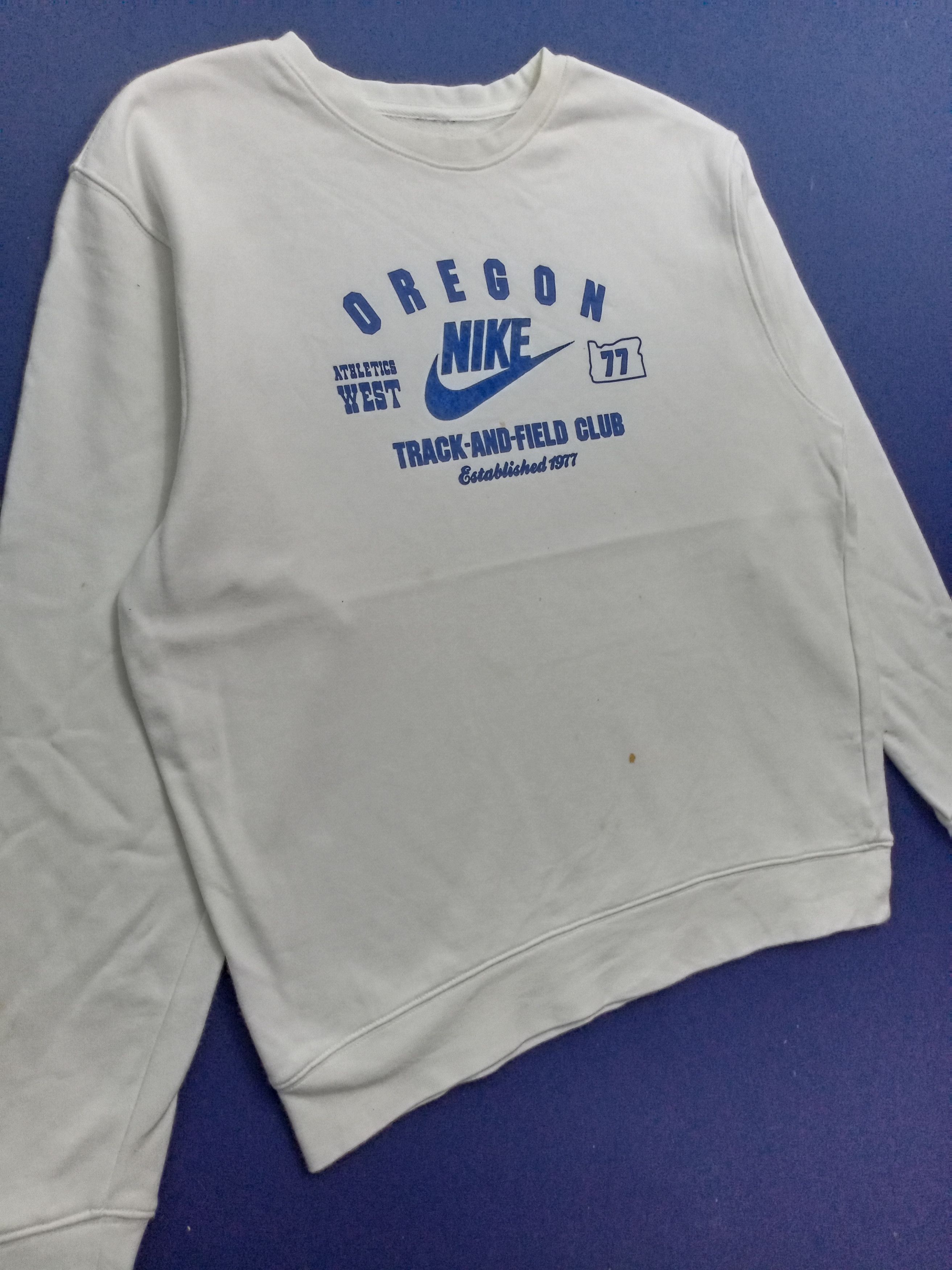 Nike × Vintage Vintage nike oregon spell out sweatshirt nike swoosh Size US L / EU 52-54 / 3 - 4 Thumbnail