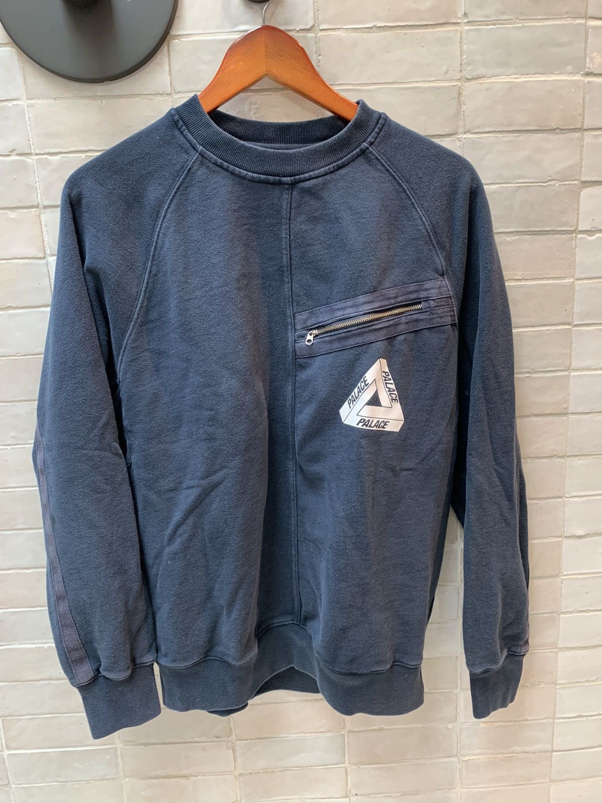 Palace Palace Webber Crewneck Size US S / EU 44-46 / 1 - 1 Thumbnail