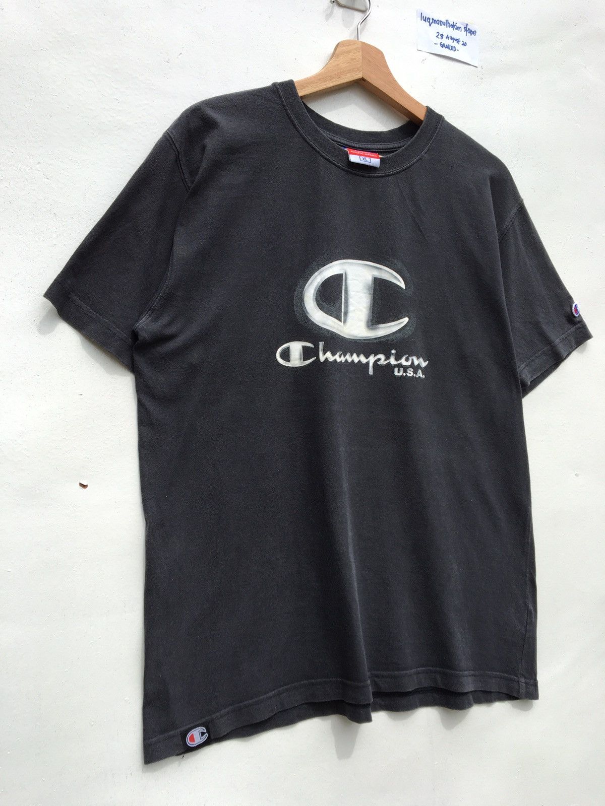 Champion Vintage Champion Big Logo Spellout Printed Tshirt Size US L / EU 52-54 / 3 - 3 Thumbnail