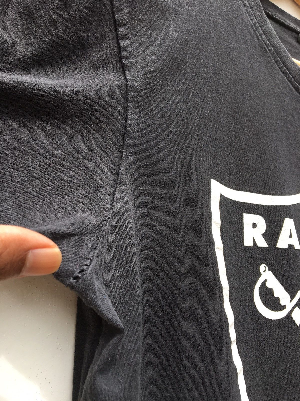 NFL Vintage Oakland Raiders Big Logo Tshirt Size US M / EU 48-50 / 2 - 8 Thumbnail