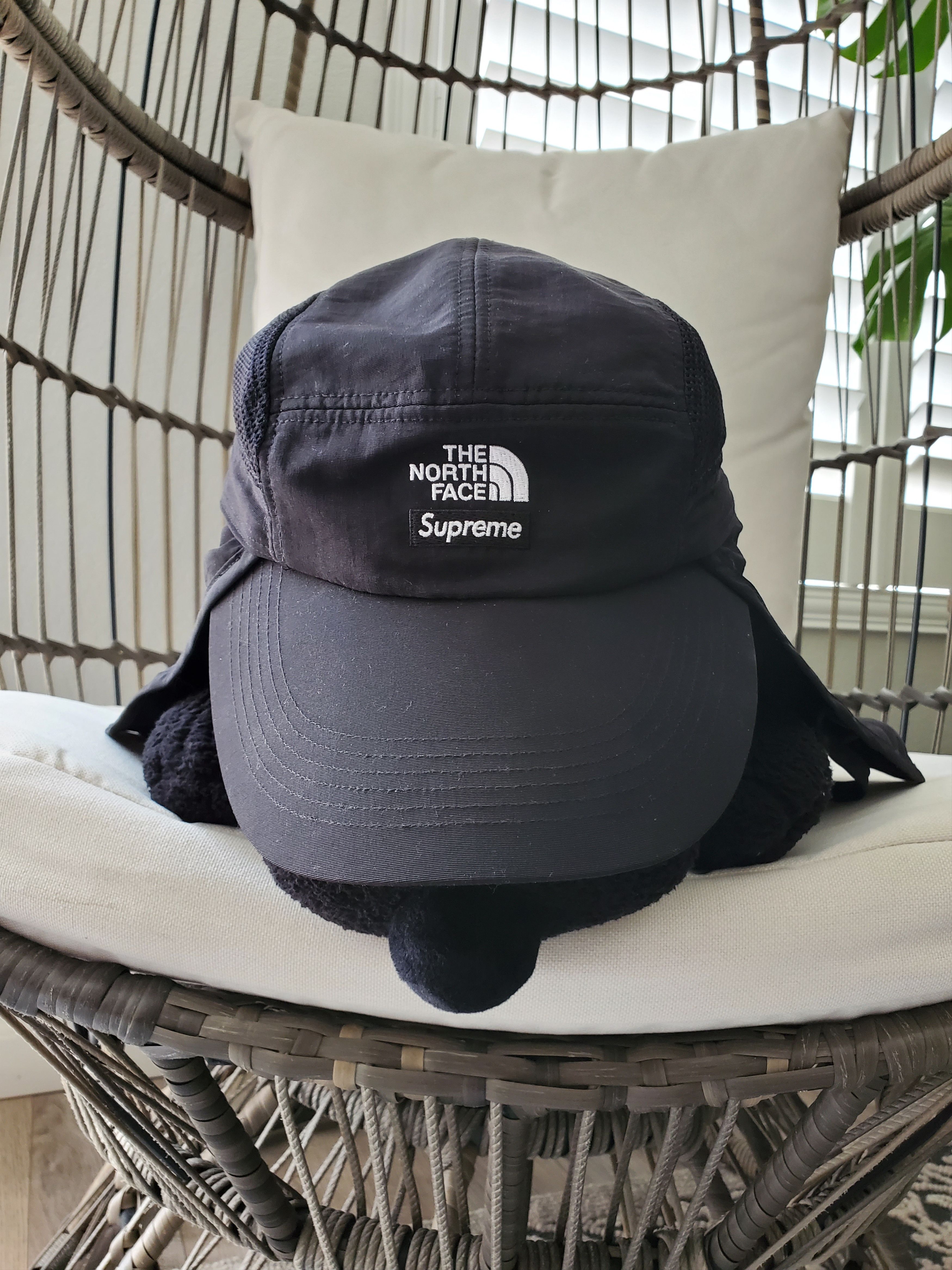 Supreme × TNF Sun Shield Camp-