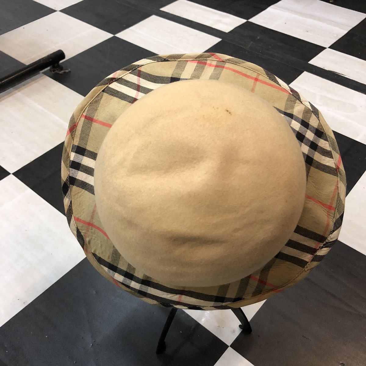 Burberry × Vintage Burberrys' Vintage Bucket Hat Size ONE SIZE - 3 Thumbnail