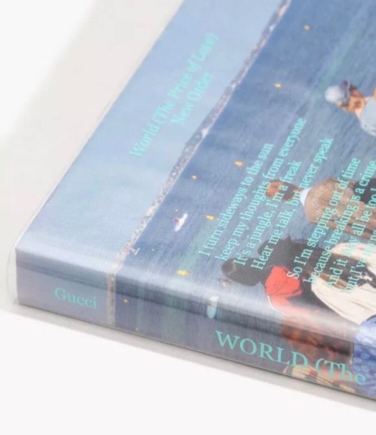 Gucci GUCCI BOOK "WORLD (THE PRICE OF LOVE)" BY MARTIN PARR -2018 Size ONE SIZE - 3 Thumbnail