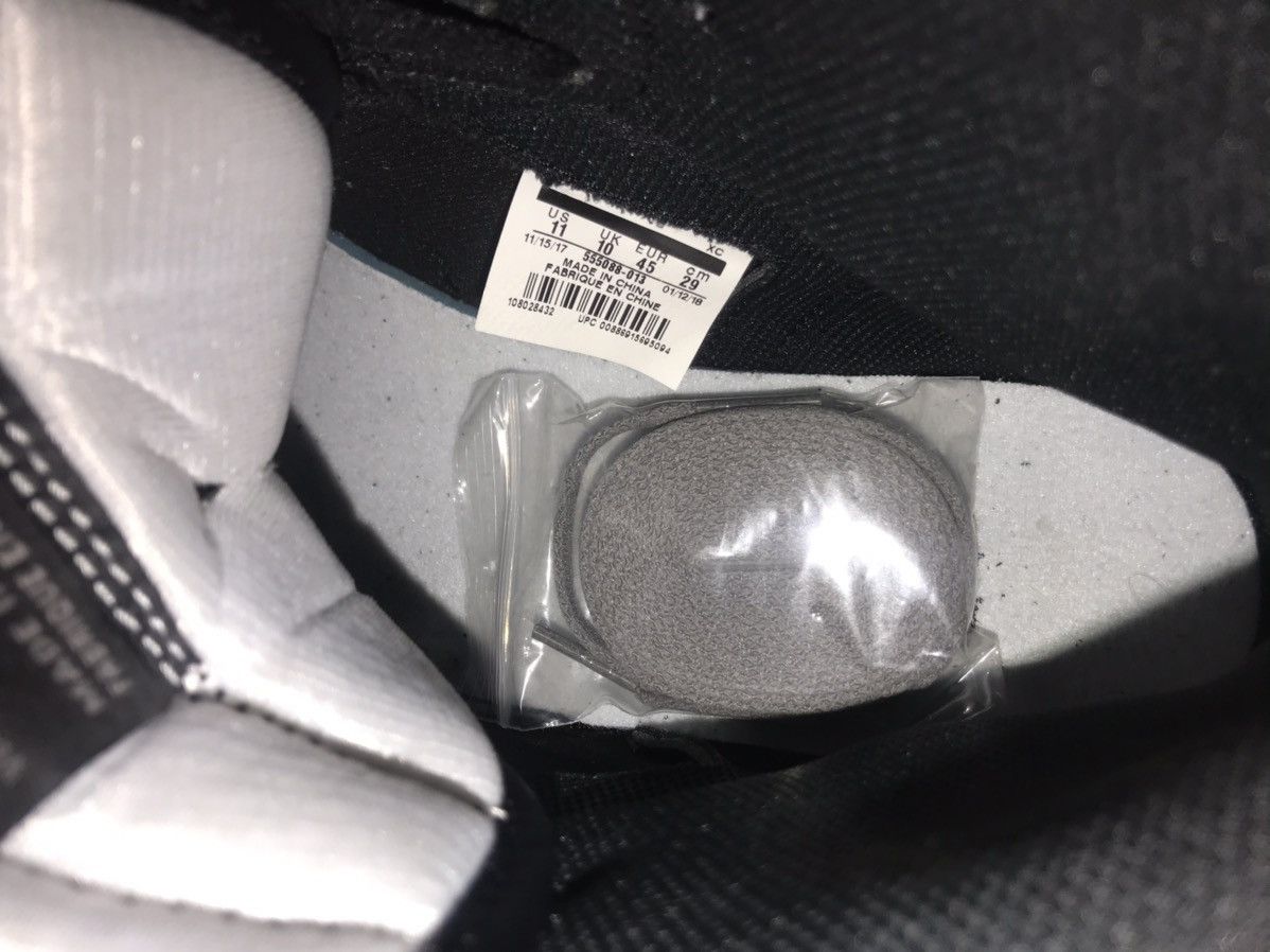Jordan Brand Air Jordan 1 Retro High OG Shadow 2018 Size US 11 / EU 44 - 2 Thumbnail