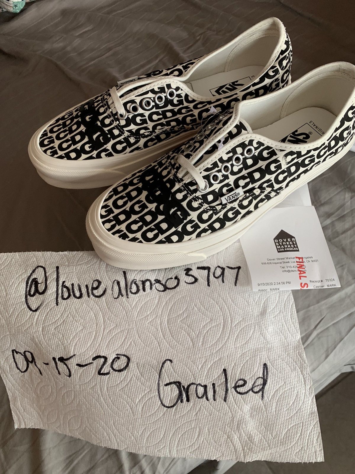 CDG VANS