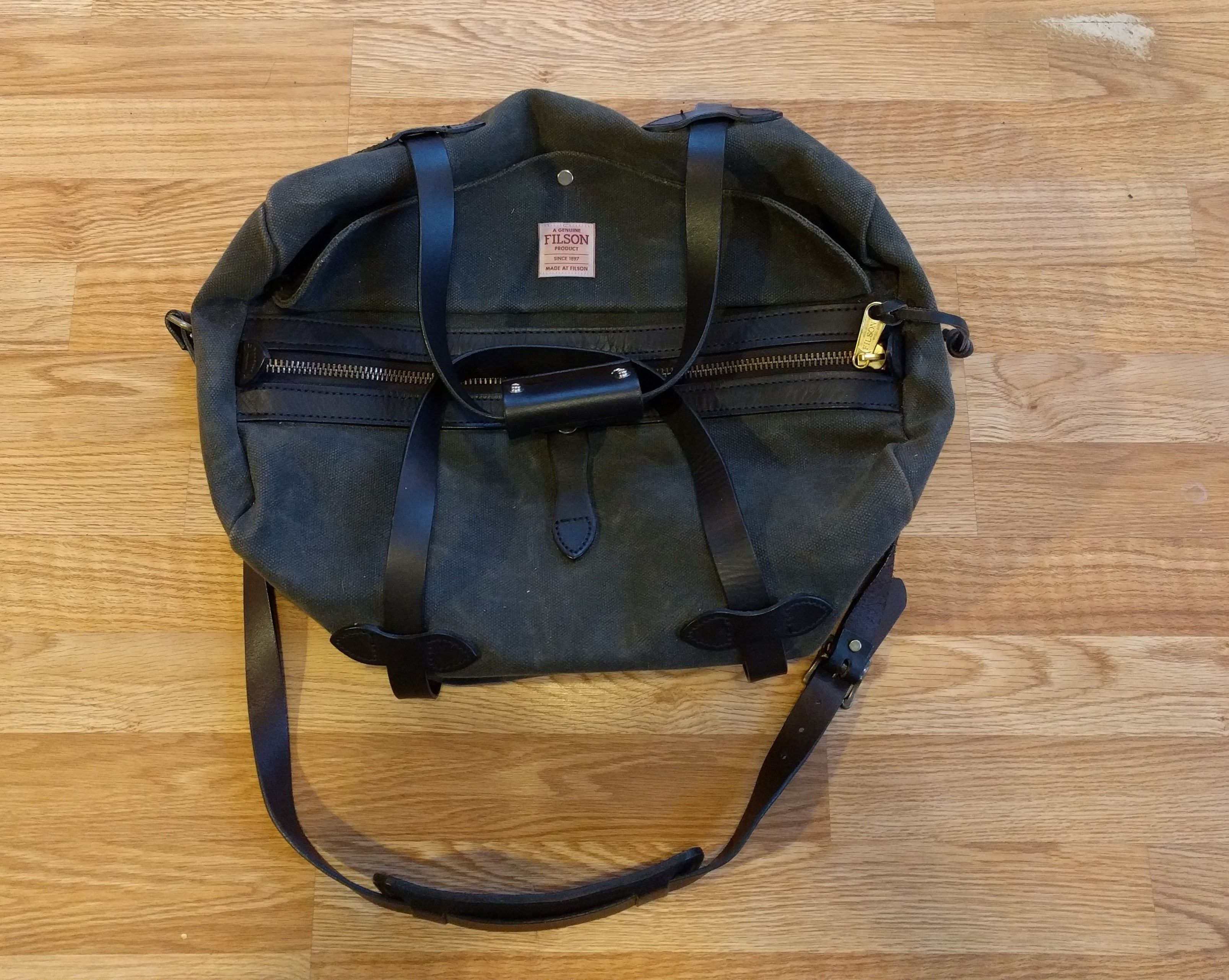 Small Duffle / Waxed Canvas / Moss