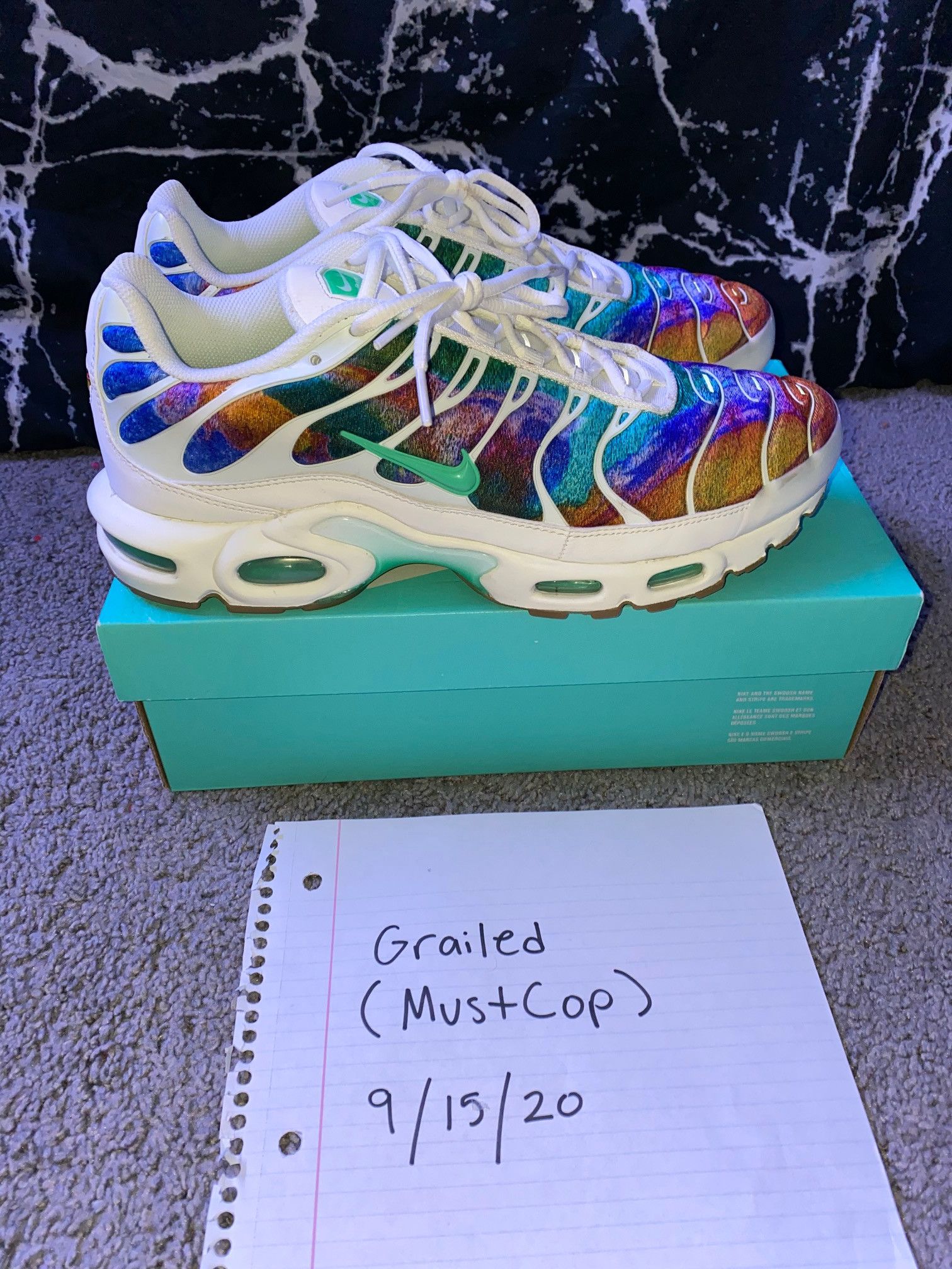 alternate galaxy air max plus