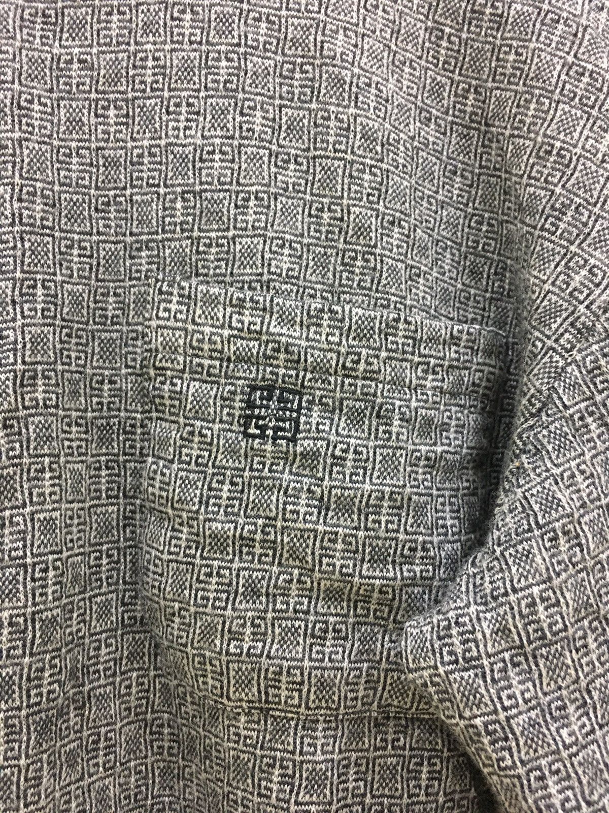 Givenchy Givenchy fullprint wool longsleeve polos Size US M / EU 48-50 / 2 - 5 Thumbnail
