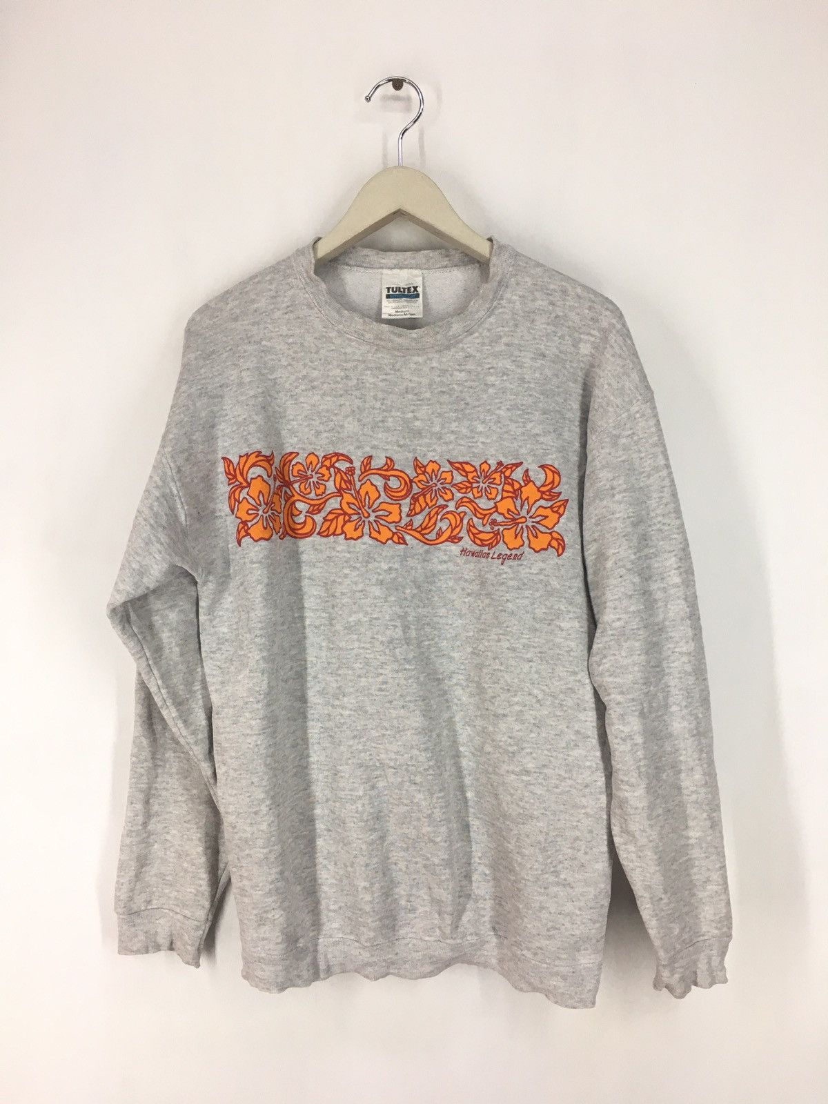 Vintage Vintage 90s Hawaiian Legend sweatshirt Size US M / EU 48-50 / 2 - 1 Thumbnail