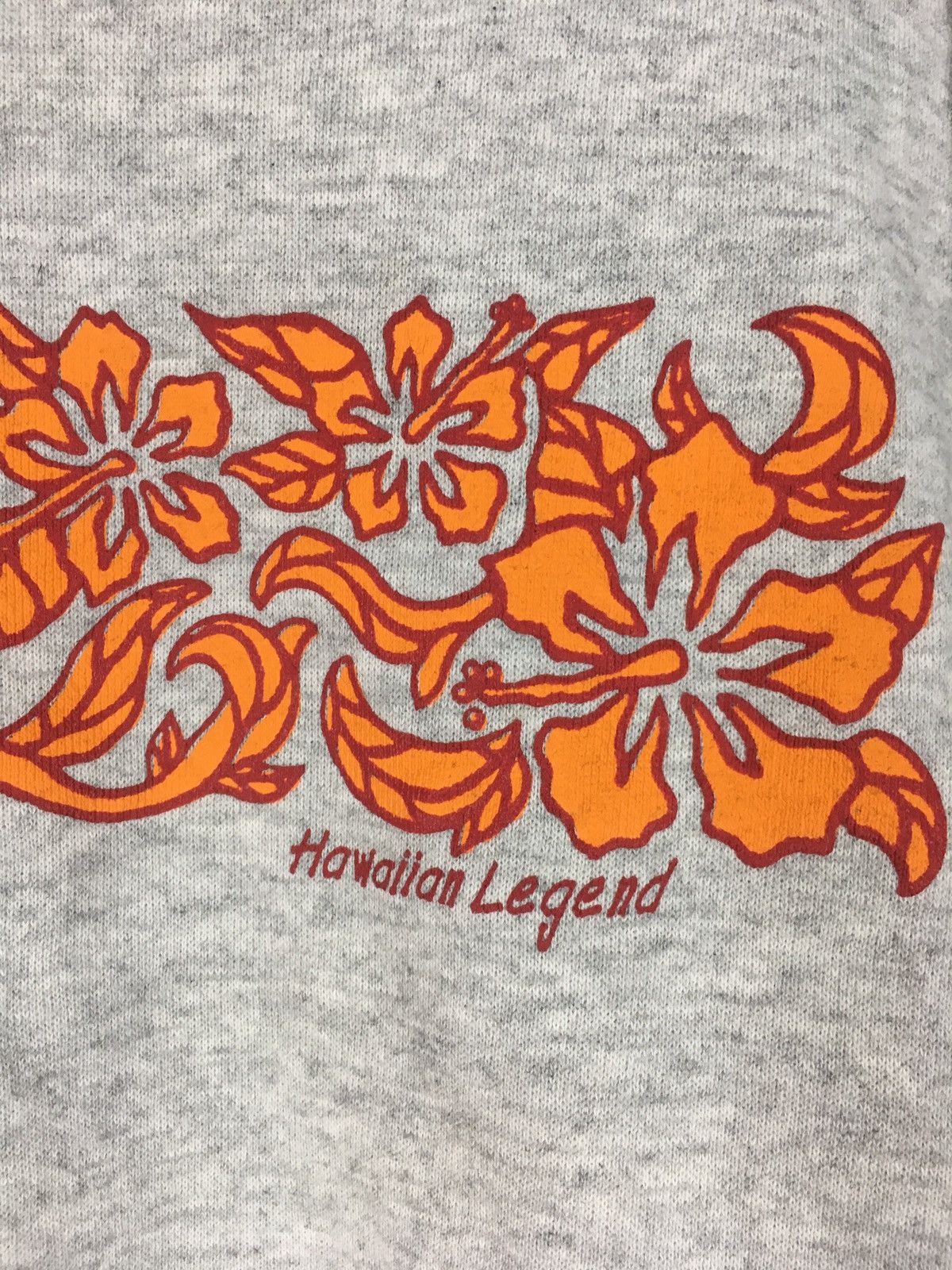 Vintage Vintage 90s Hawaiian Legend sweatshirt Size US M / EU 48-50 / 2 - 4 Thumbnail