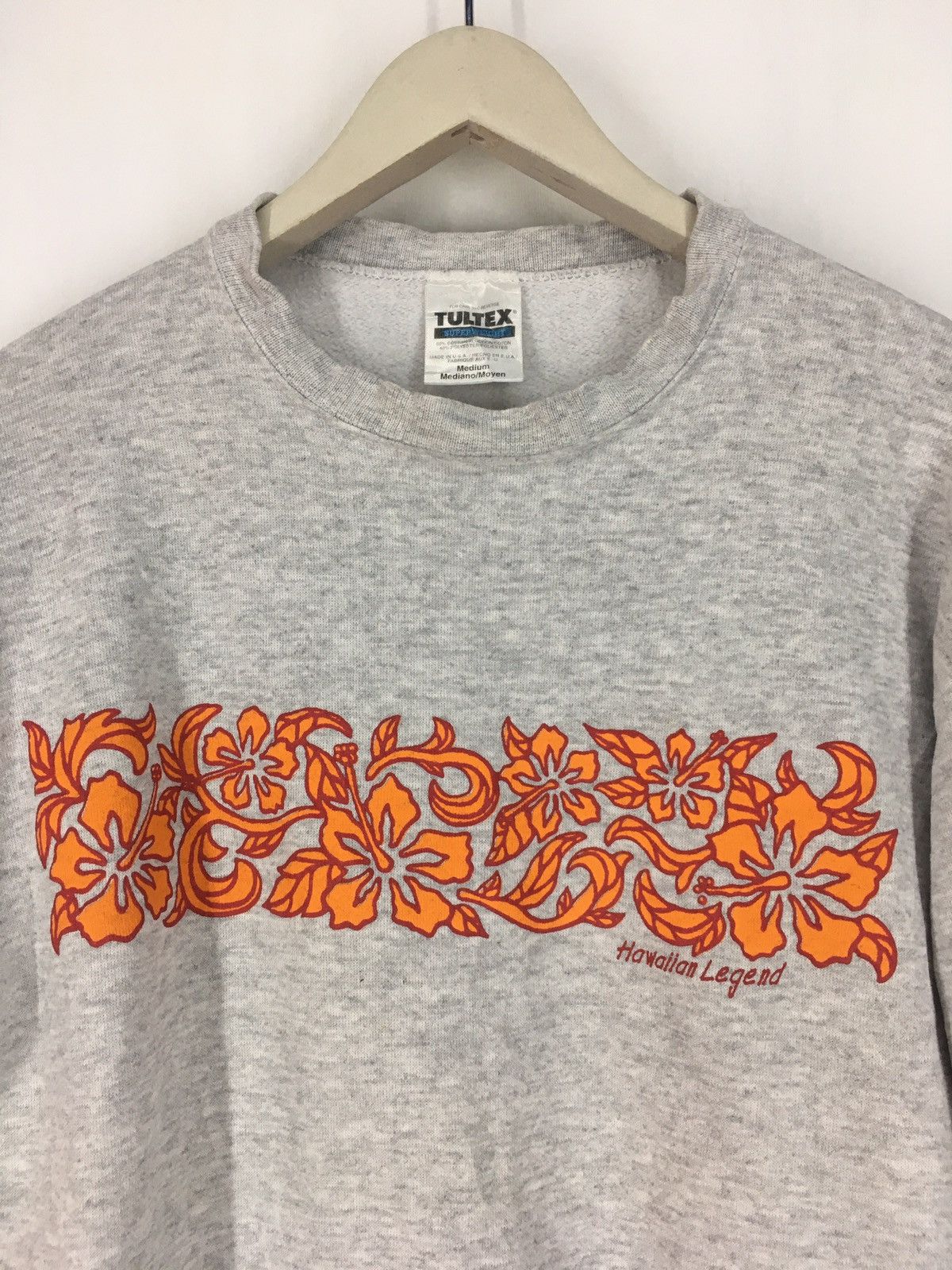 Vintage Vintage 90s Hawaiian Legend sweatshirt Size US M / EU 48-50 / 2 - 3 Thumbnail