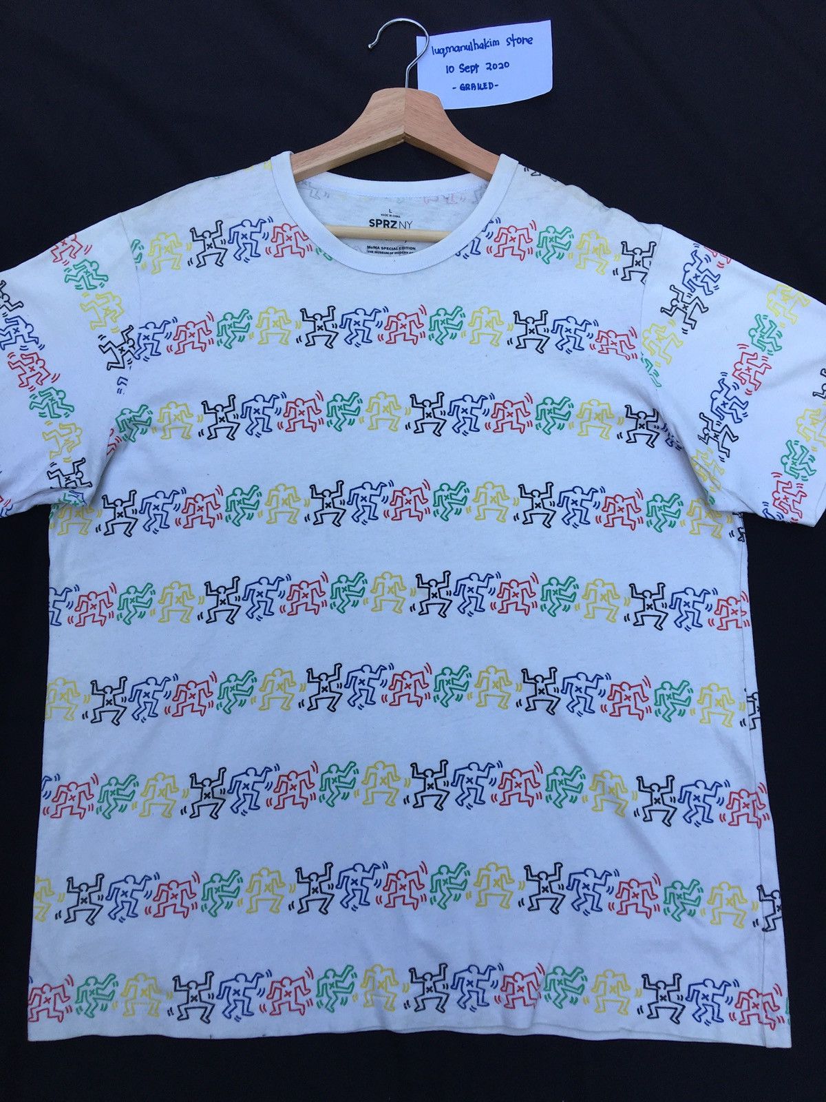 Keith Haring Uniqlo Keith Haring Special Ed The Museum of Modern Art Tee Size US L / EU 52-54 / 3 - 2 Thumbnail
