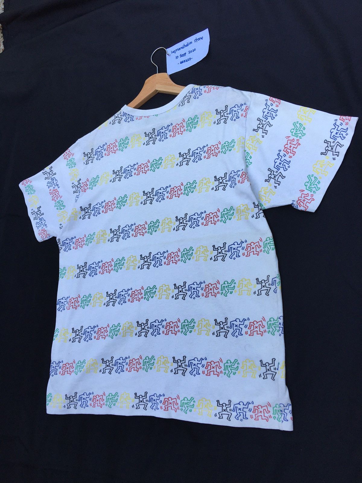 Keith Haring Uniqlo Keith Haring Special Ed The Museum of Modern Art Tee Size US L / EU 52-54 / 3 - 10 Thumbnail