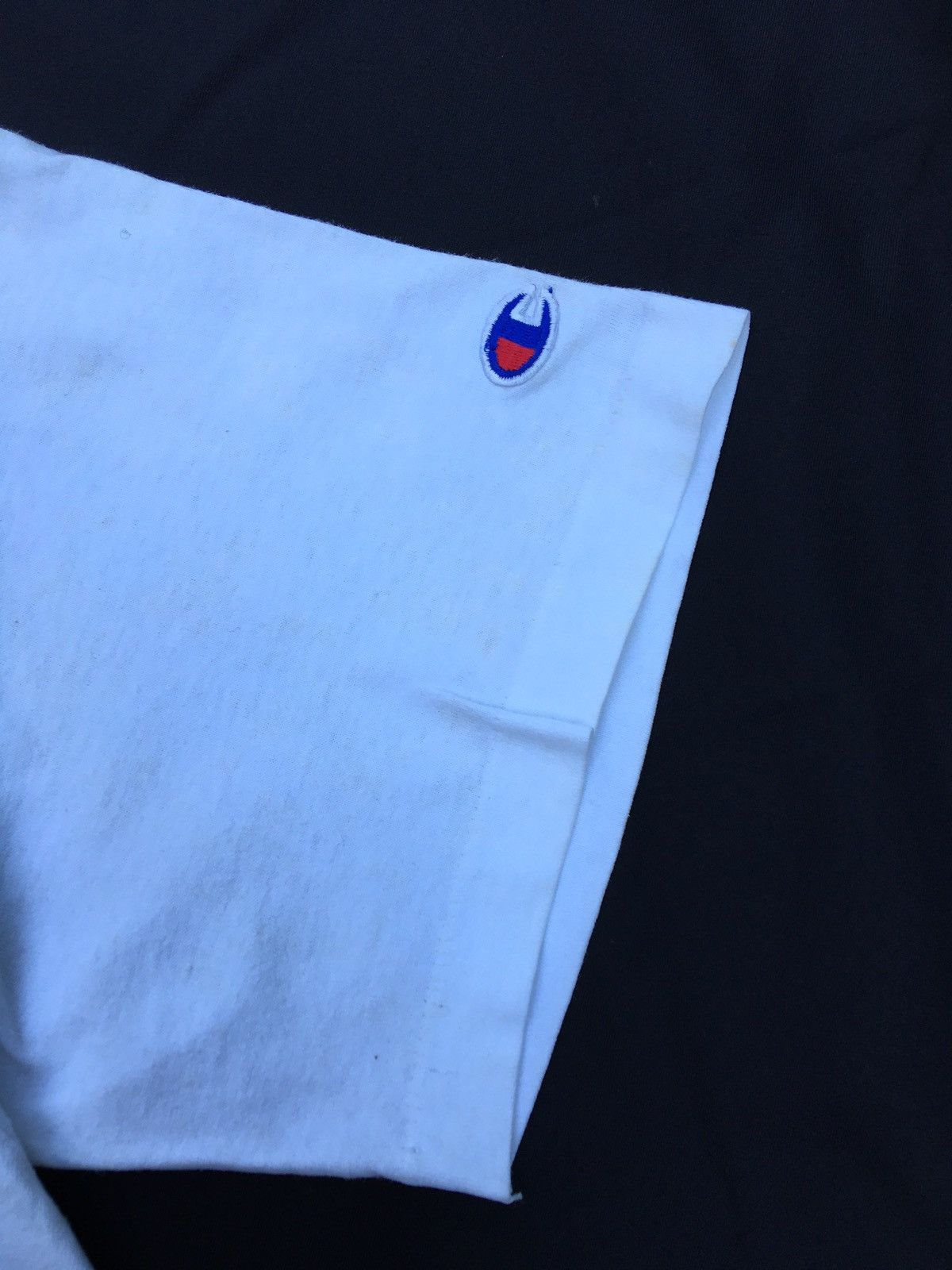 Champion Vintage Champion Big Logo Spellout Tshirt Size US L / EU 52-54 / 3 - 5 Thumbnail